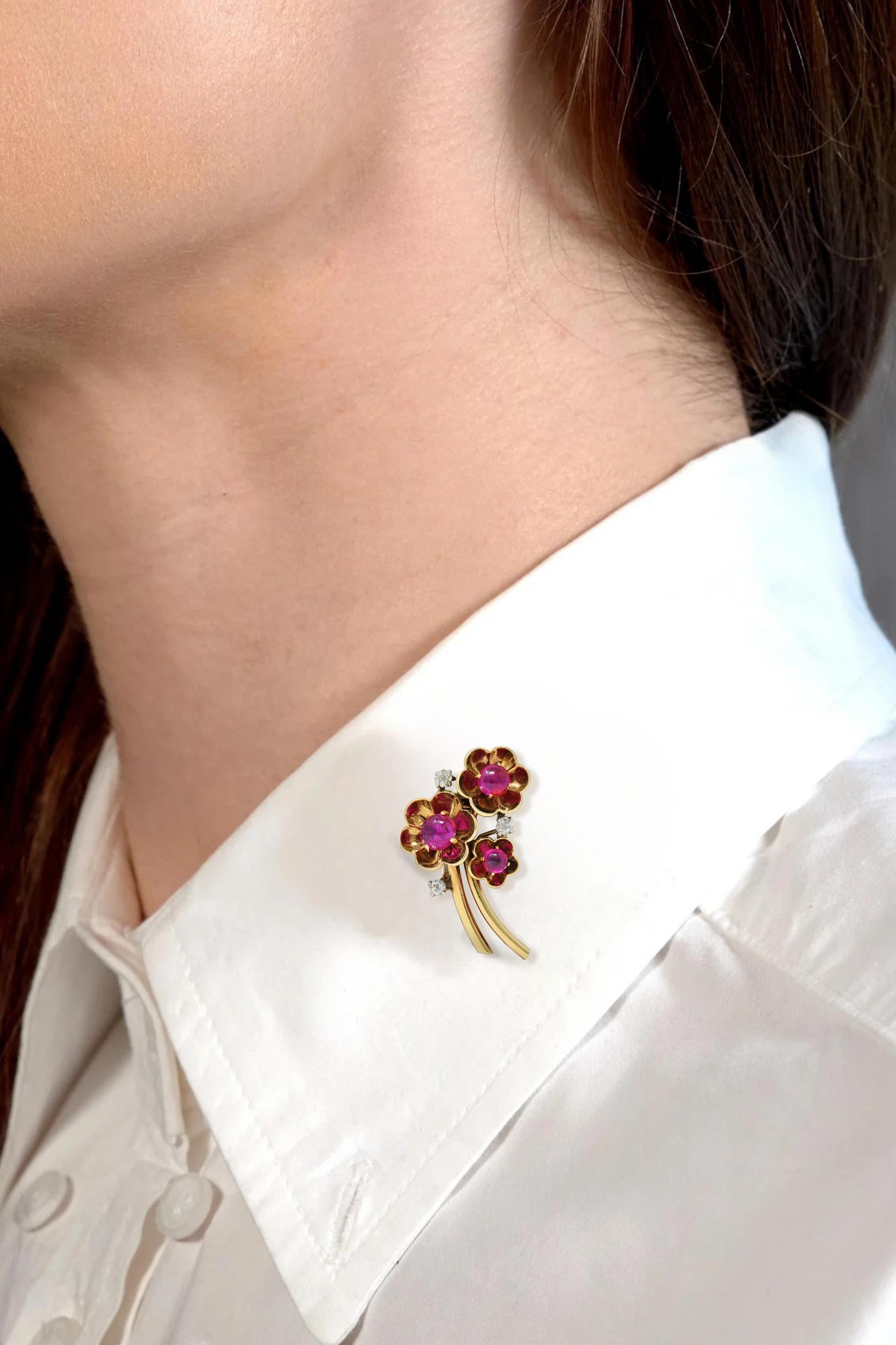 Cartier Retro Cabochon Ruby Diamond Platinum 14 Karat Gold Vintage Flower Brooch