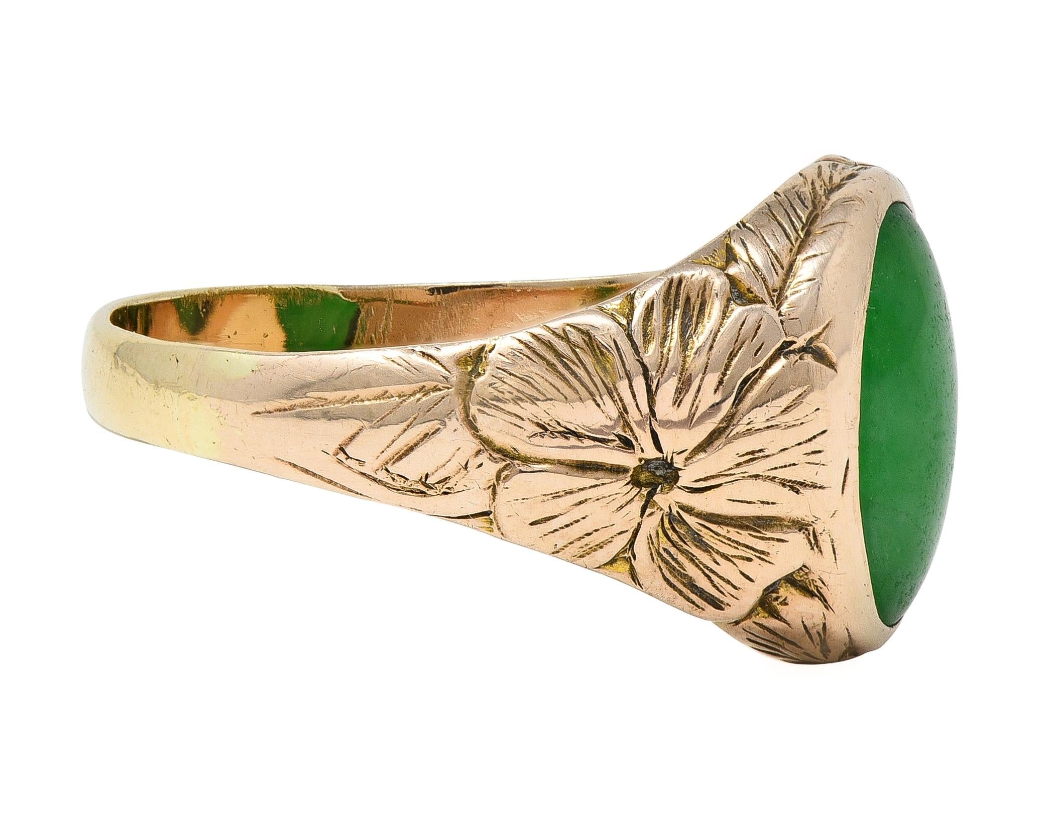 Radke & Co. Art Nouveau Jade 14 Karat Yellow Gold Antique Unisex Signet Ring