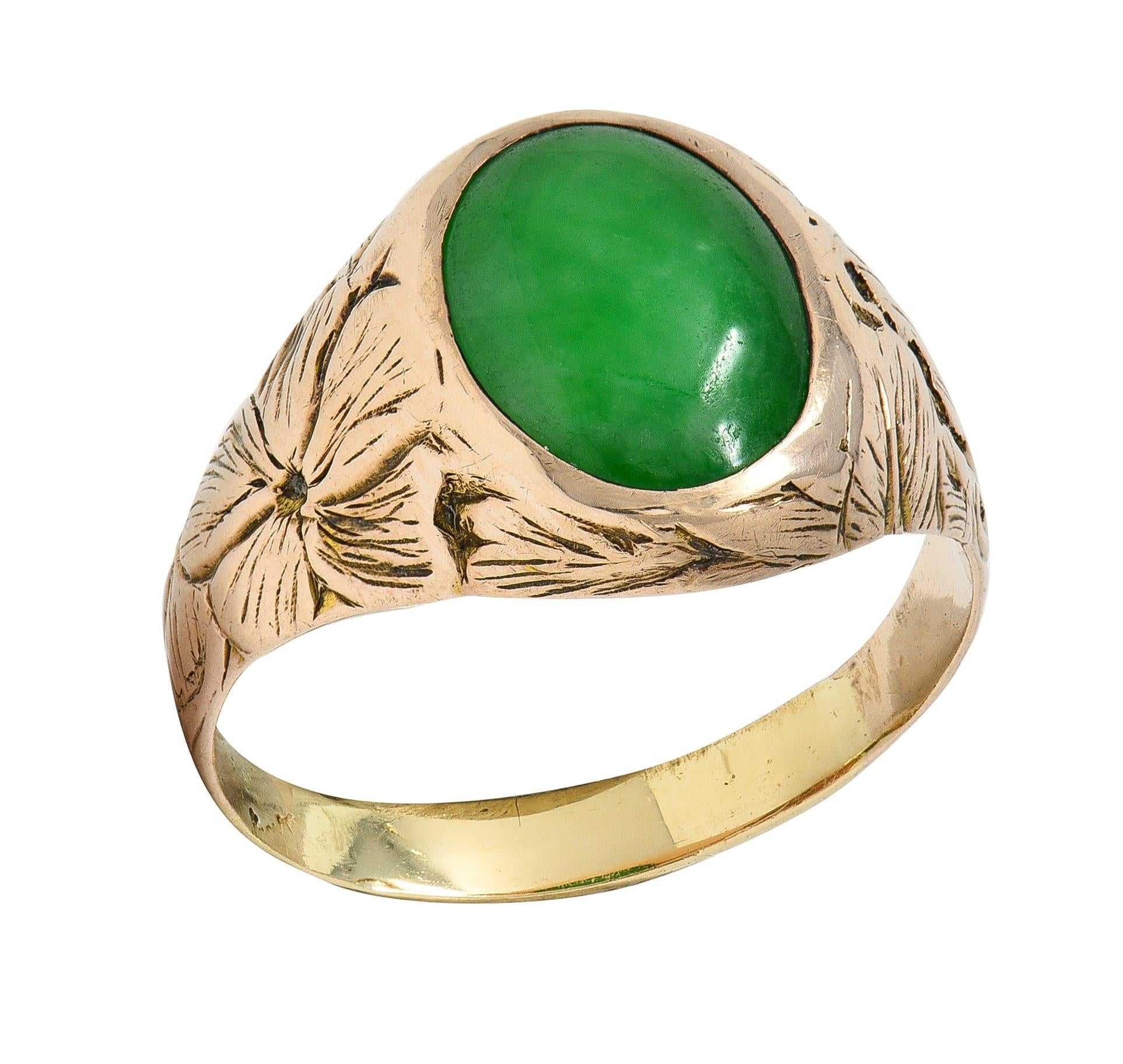 Radke & Co. Art Nouveau Jade 14 Karat Yellow Gold Antique Unisex Signet Ring