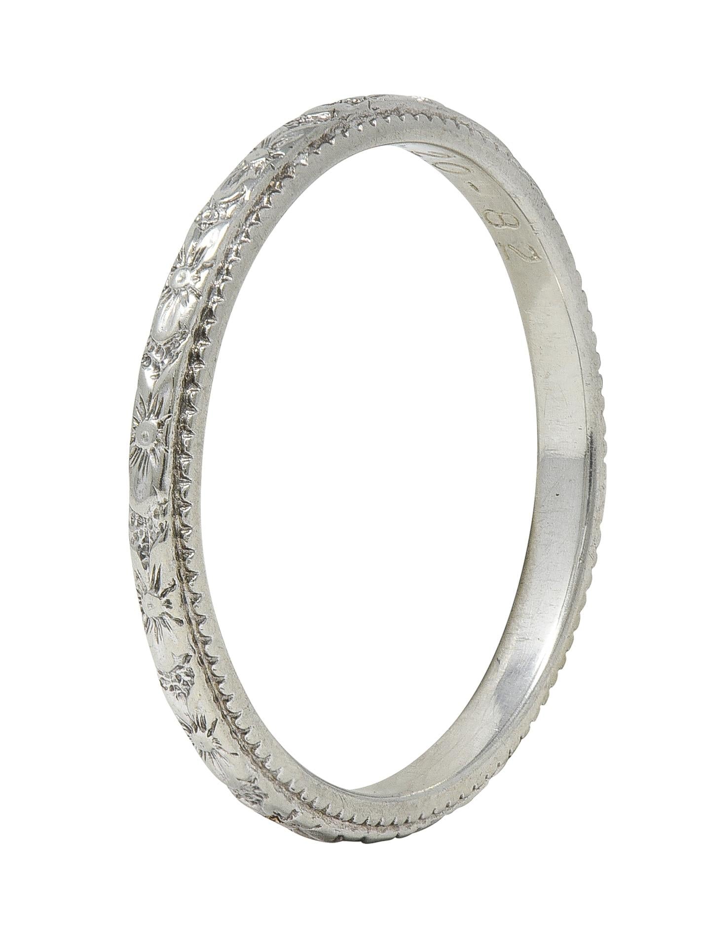 1982 18 Karat White Gold Vintage Orange Blossom Wedding Band Ring