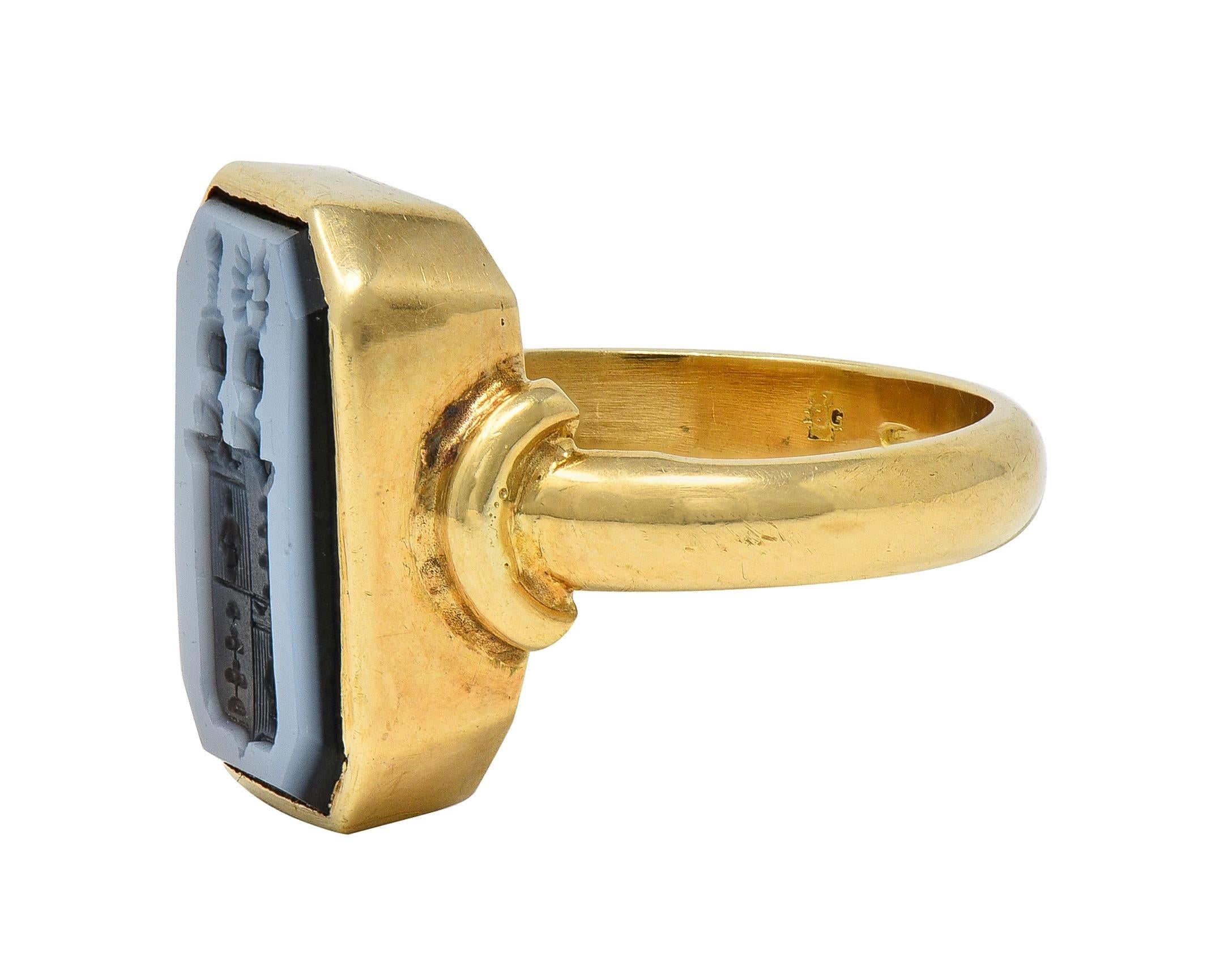 Victorian Blue Sardonyx 14K Yellow Gold Antique Heraldry Intaglio Signet Ring