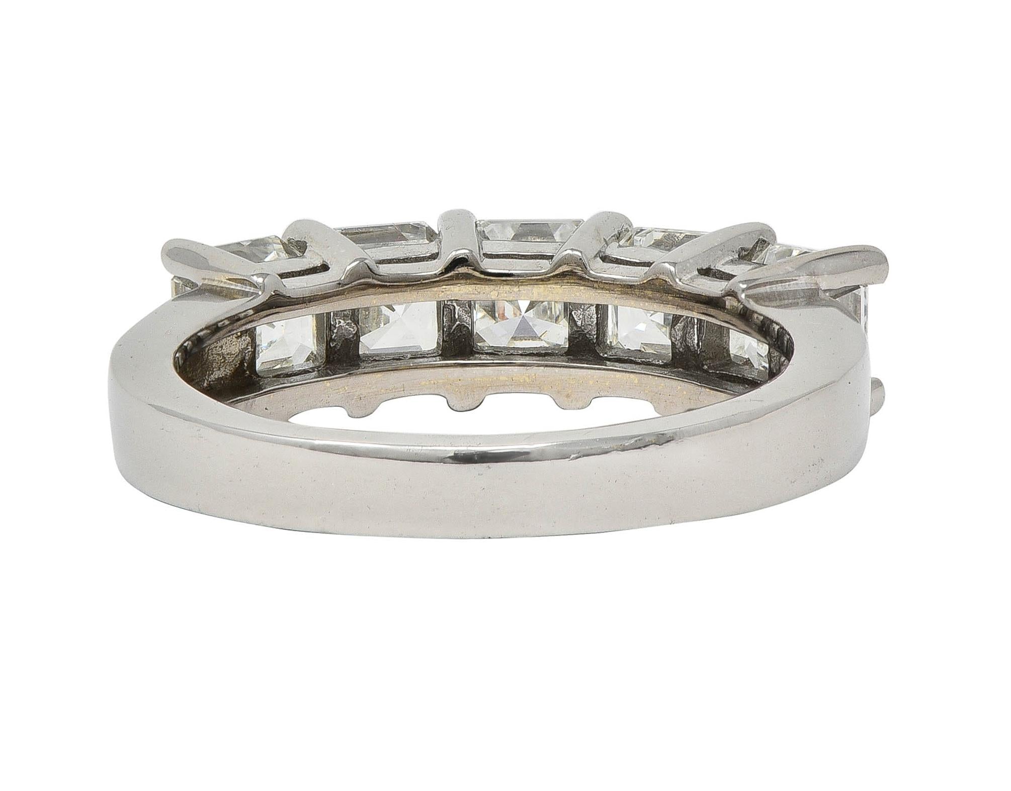 Contemporary 2.55 CTW Asscher Cut Diamond 18 Karat Yellow Gold Wedding Band Ring