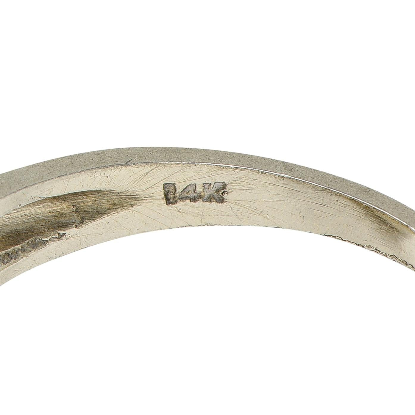 Mid-Century Transitional Diamond 14K Gold Vintage Fishtail Wedding Band Ring