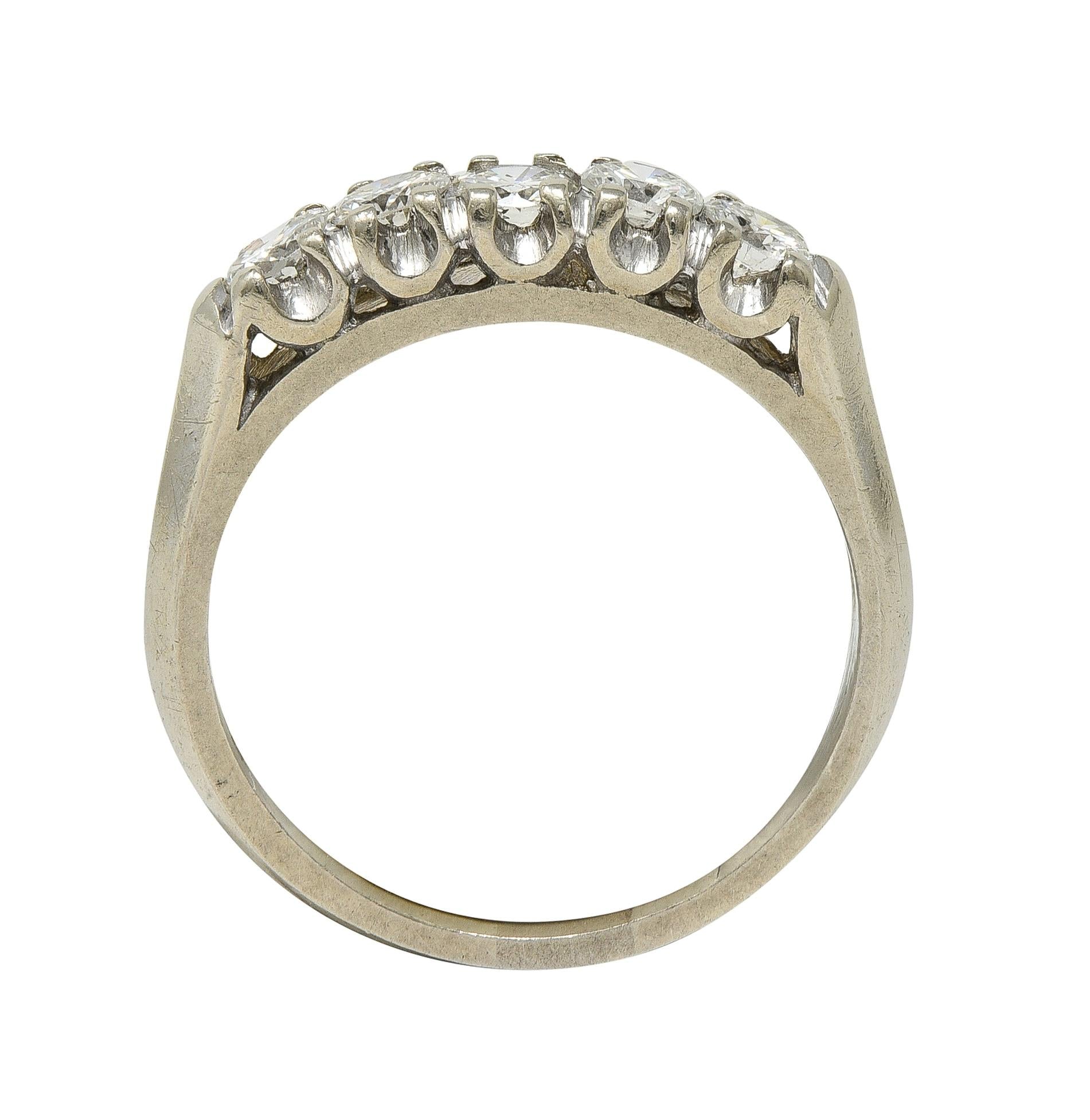 Mid-Century Transitional Diamond 14K Gold Vintage Fishtail Wedding Band Ring