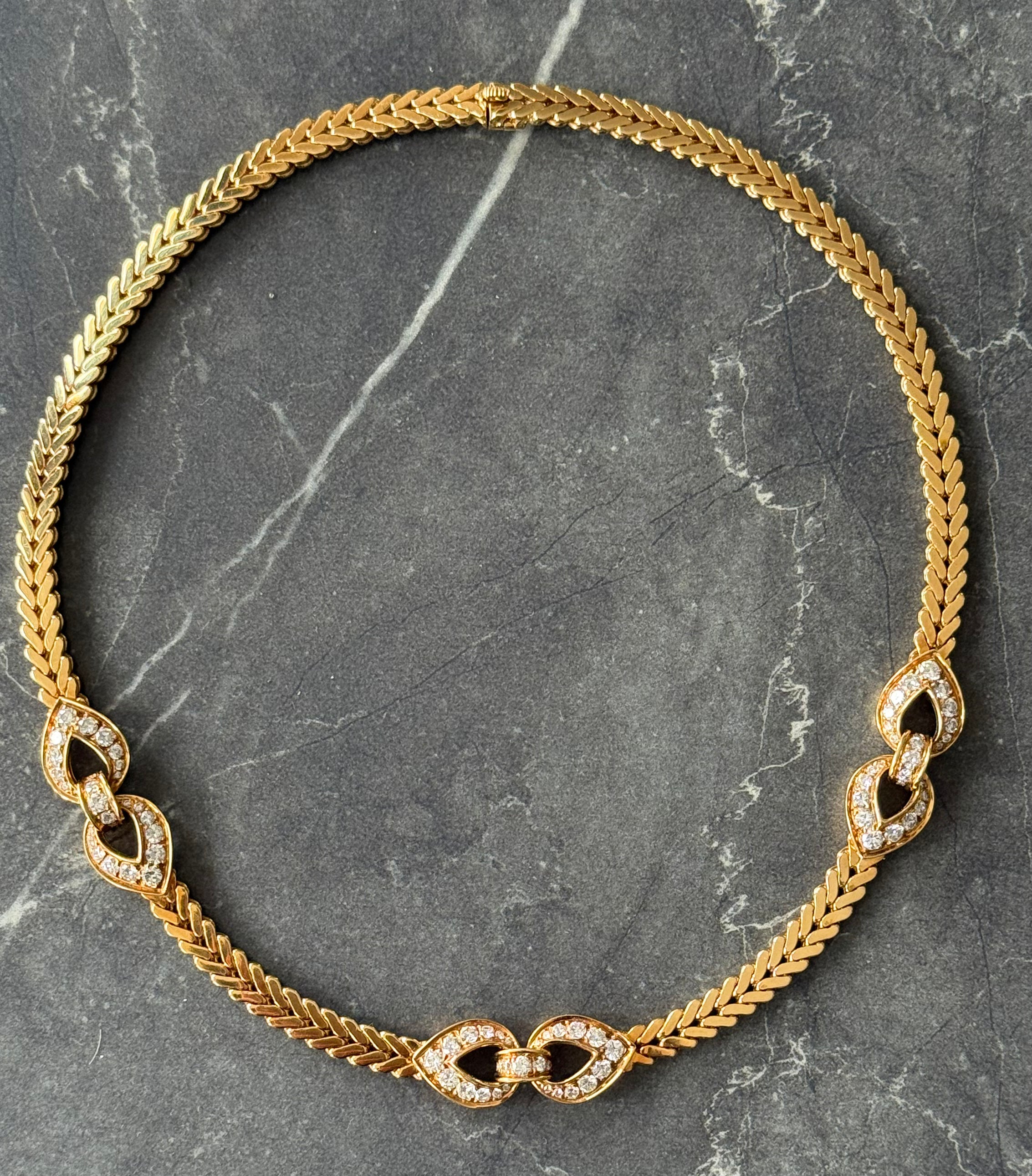 Cartier Paris Georges L'Enfant 3.45 CTW Diamond 18 Karat Yellow Gold Vintage Agrafe Collar Necklace
