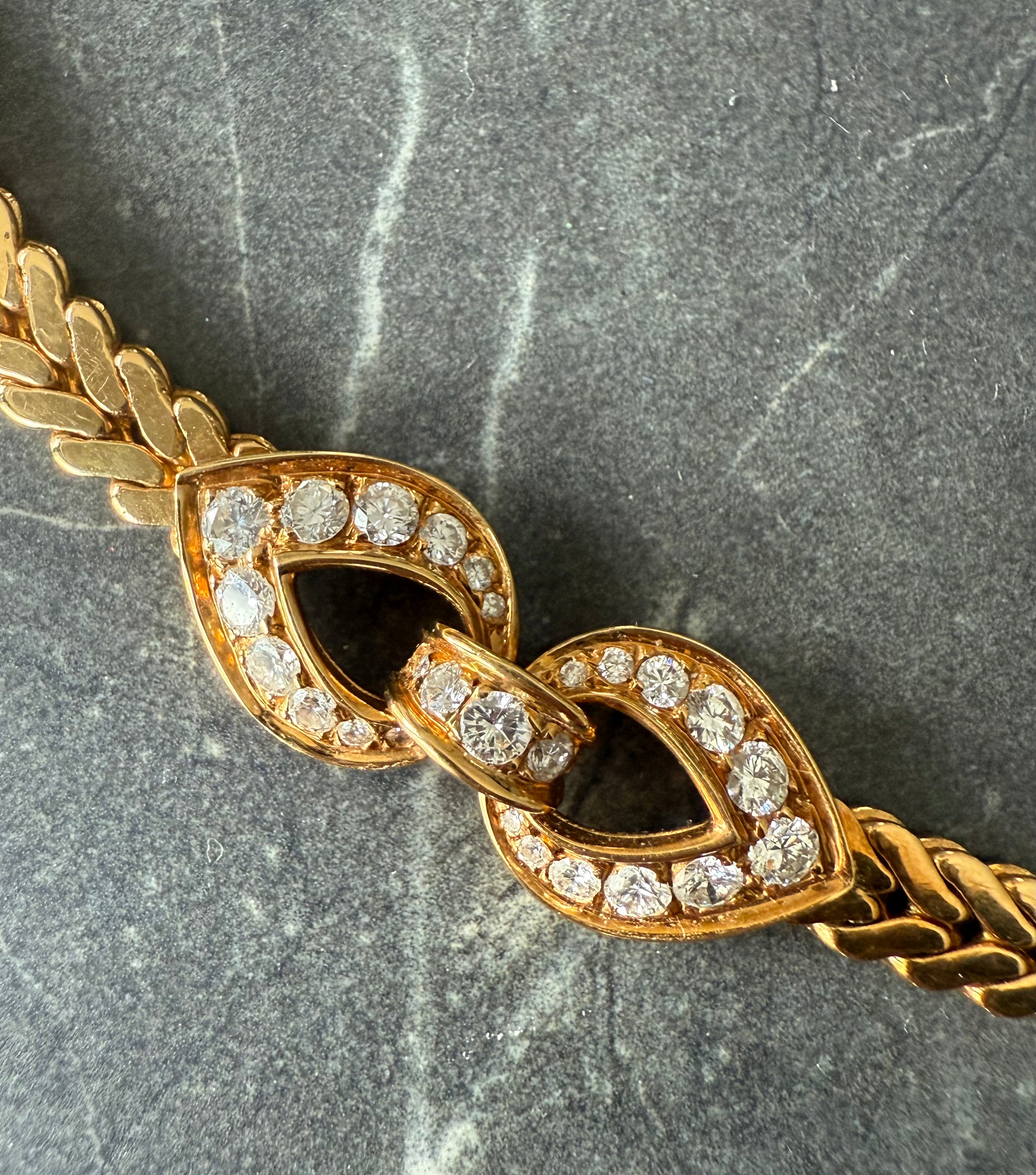 Cartier Paris Georges L'Enfant 3.45 CTW Diamond 18 Karat Yellow Gold Vintage Agrafe Collar Necklace