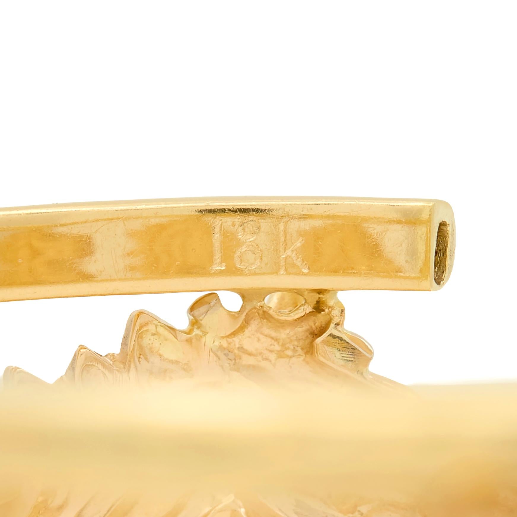1970's 18 Karat Yellow Tri-Gold Vintage Horse Head Bangle Bracelet