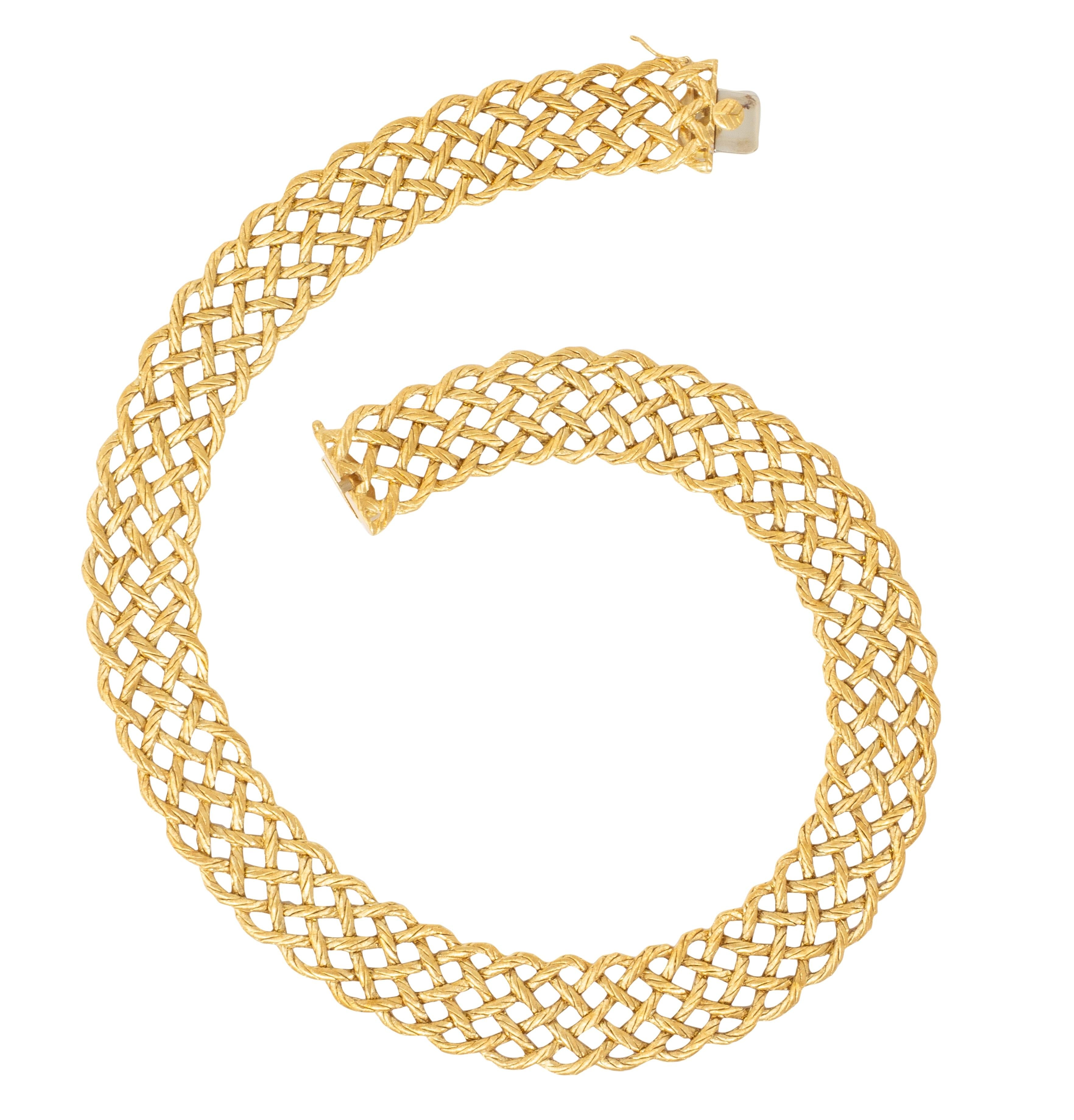 Buccellati 18 Karat Yellow Gold Woven Crepe De Chine Collar Necklace