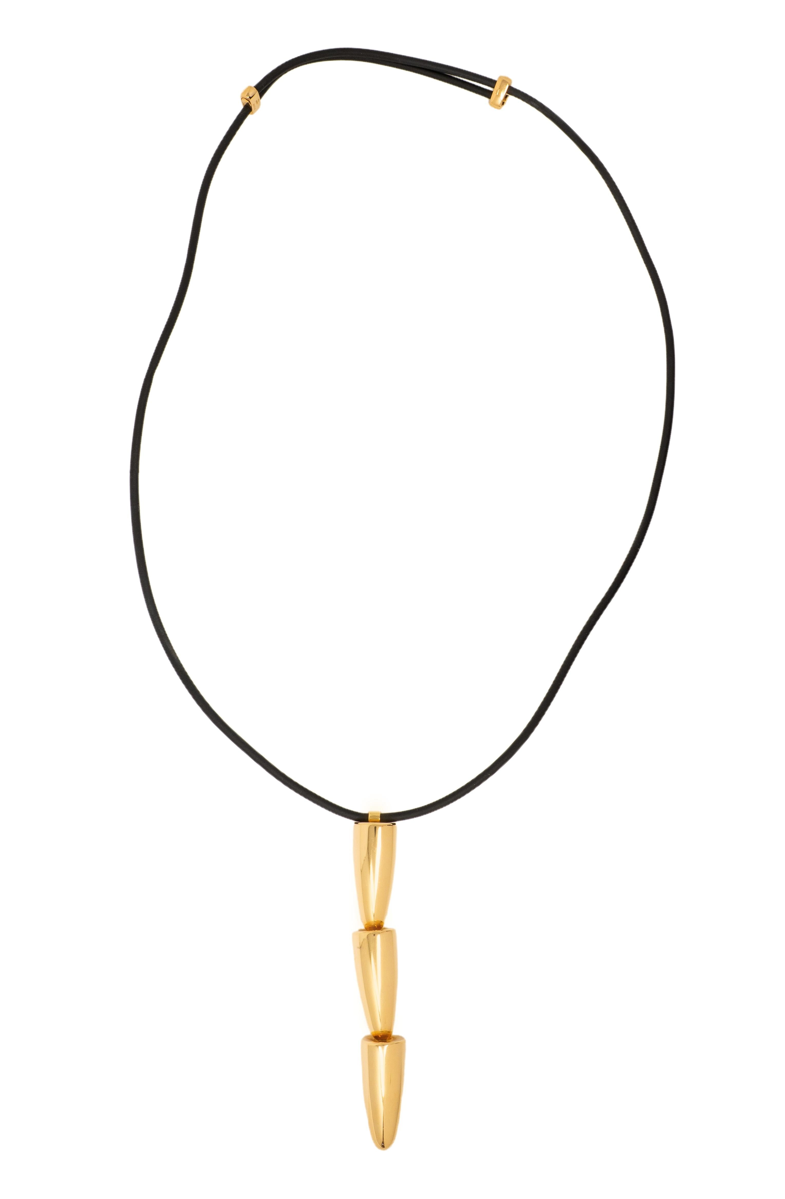 Vhernier 2020's 18 Karat Yellow Gold Contemporary Calla Lily Pendant Necklace