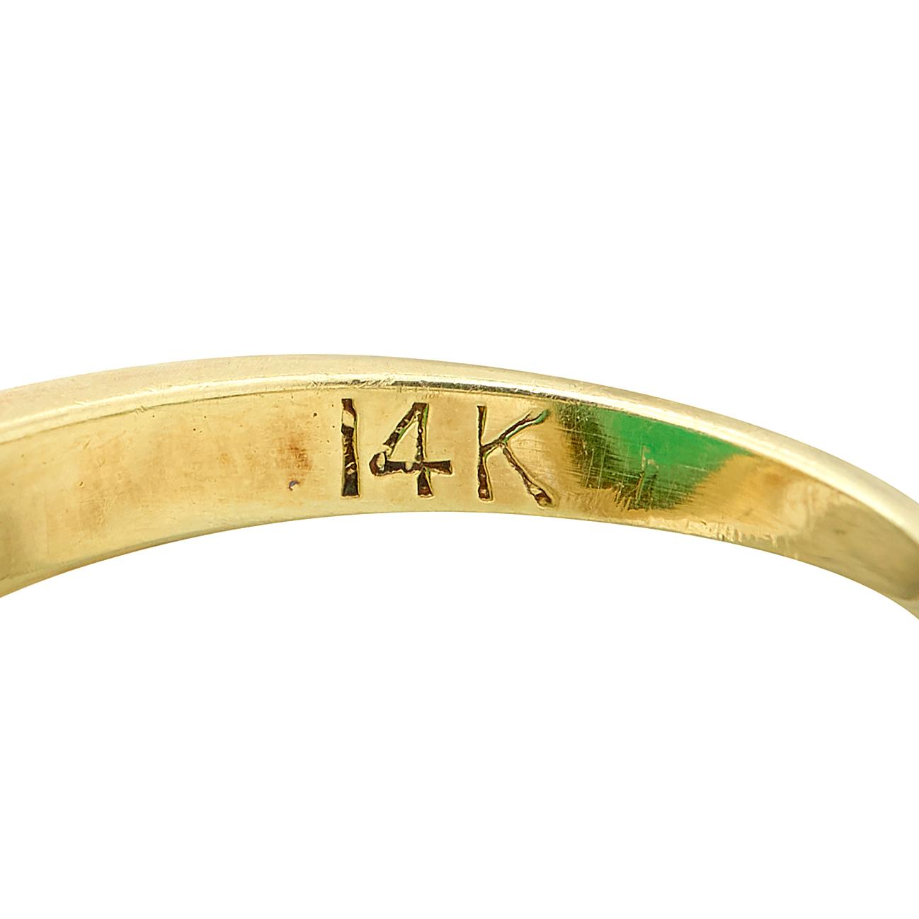 Early Art Deco Chalcedony Enamel 14 Karat Yellow Gold Antique Cocktail Ring