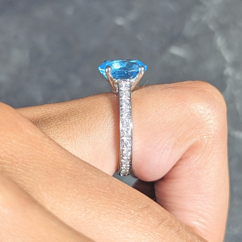 Contemporary Blue Topaz Diamond Platinum Gemstone Ring Wilson's Estate Jewelry