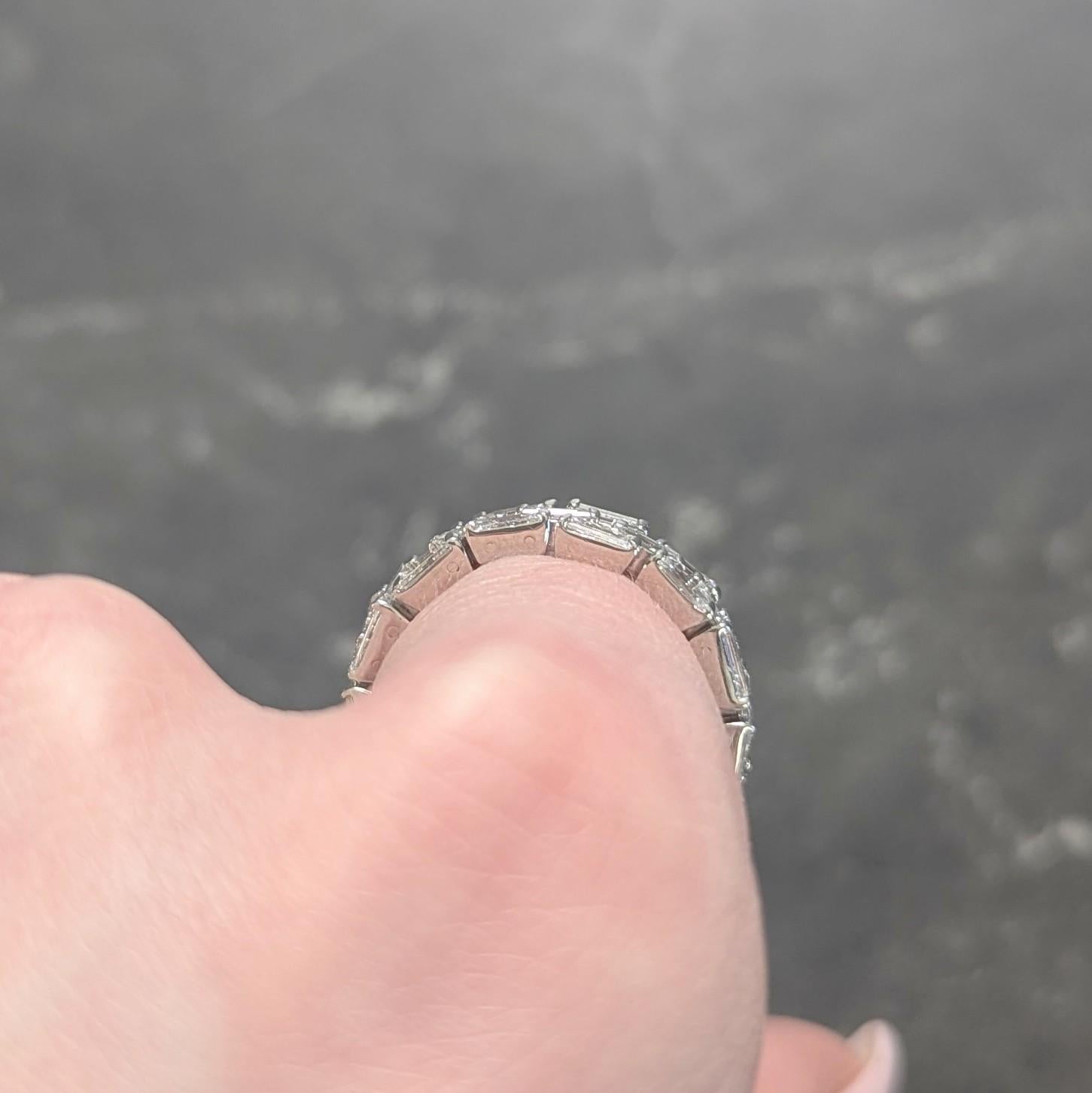 Contemporary 2.74 CTW Diamond Platinum Flexible Panther Unisex Link Band Ring