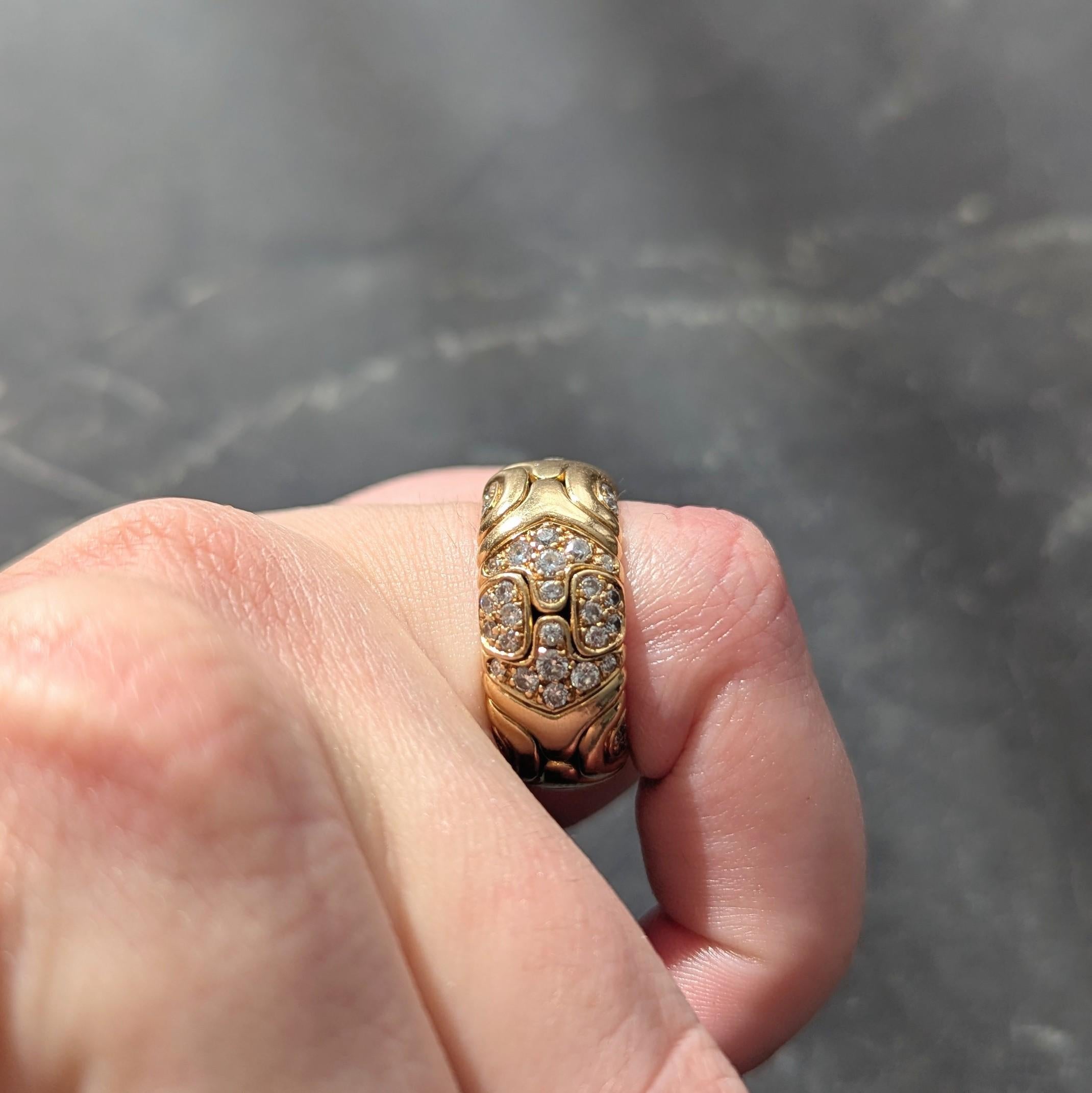 Bulgari 1988 Diamond 18 Karat Yellow Gold Vintage Alveare Cuff Band Ring