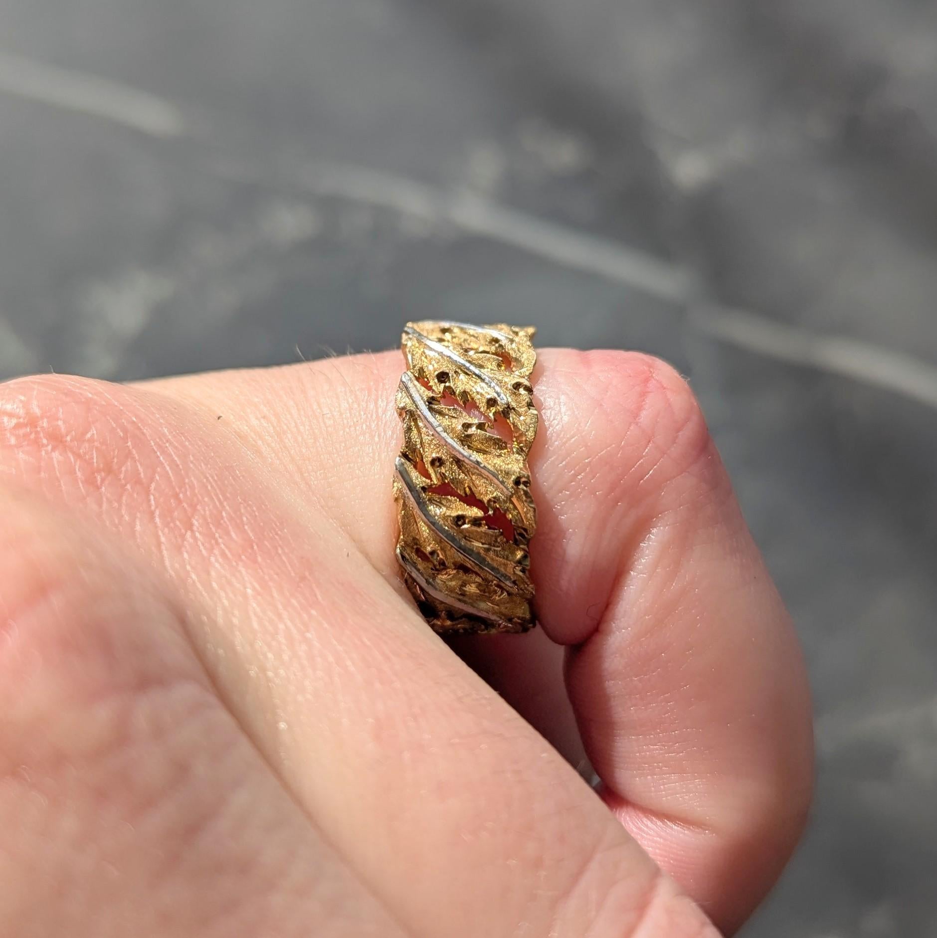 Buccellati 1970's 18 Karat Two-Tone Yellow White Gold Vintage Leaf Ring