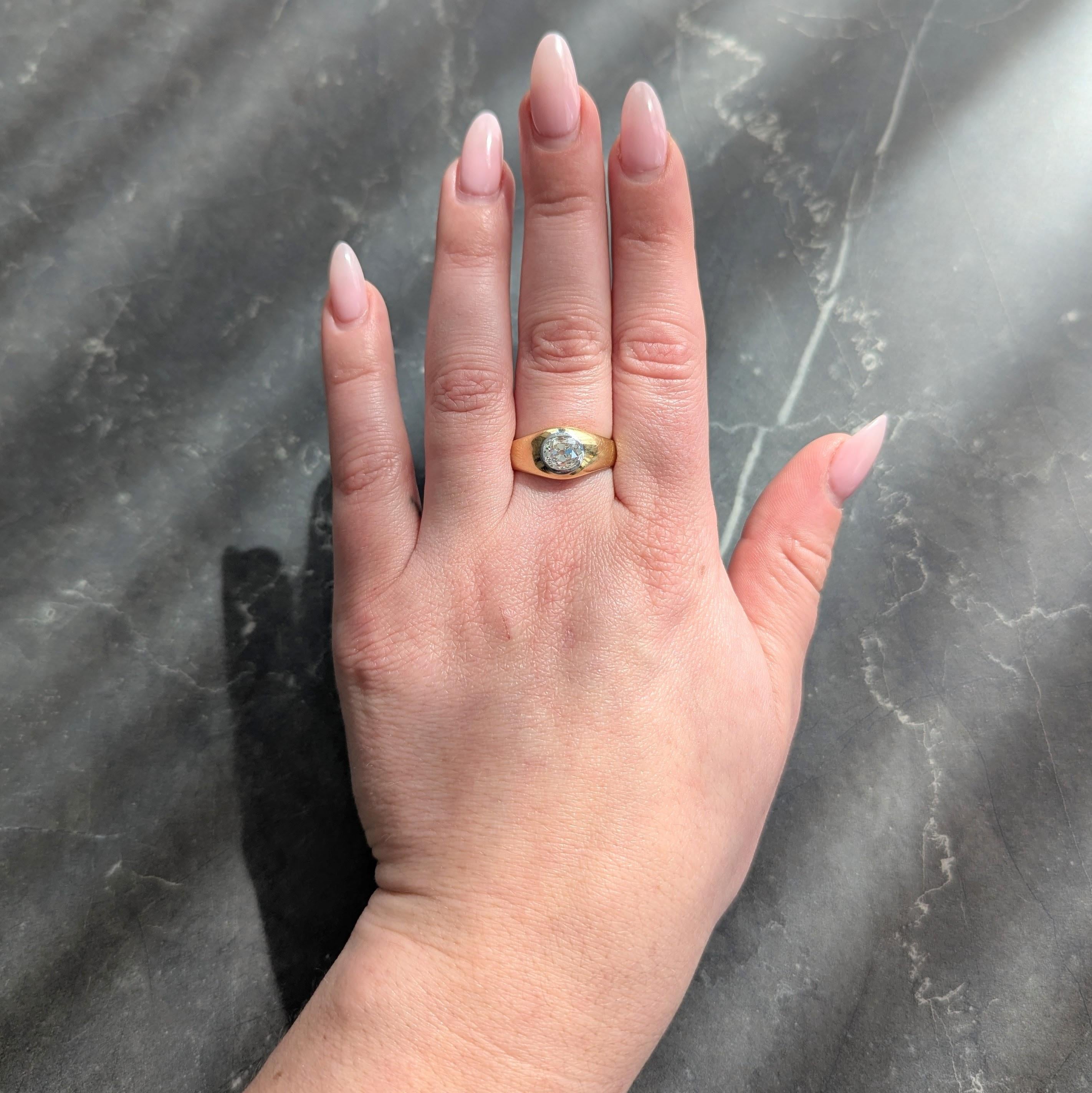 Early Art Deco 1.35 CT Old Mine Cut Diamond 18K Yellow Gold Antique Gypsy Ring