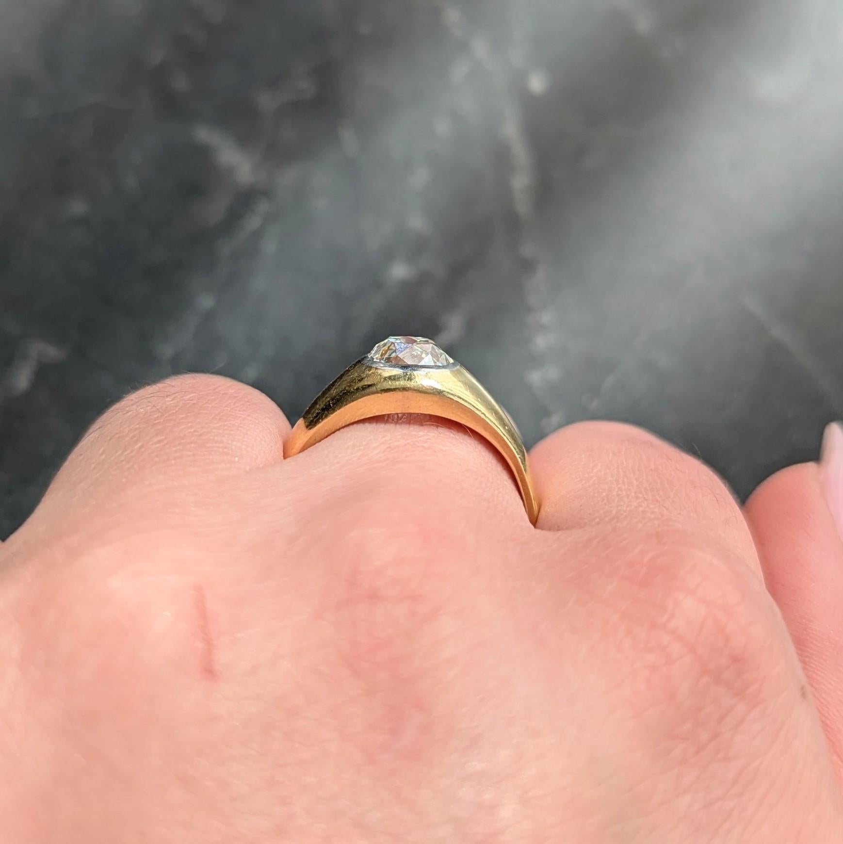 Early Art Deco 1.35 CT Old Mine Cut Diamond 18K Yellow Gold Antique Gypsy Ring