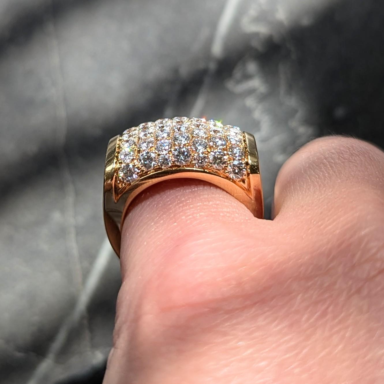 Bulgari 1990's Diamond 18 Karat Yellow Gold Vintage Tronchetto Cluster Ring
