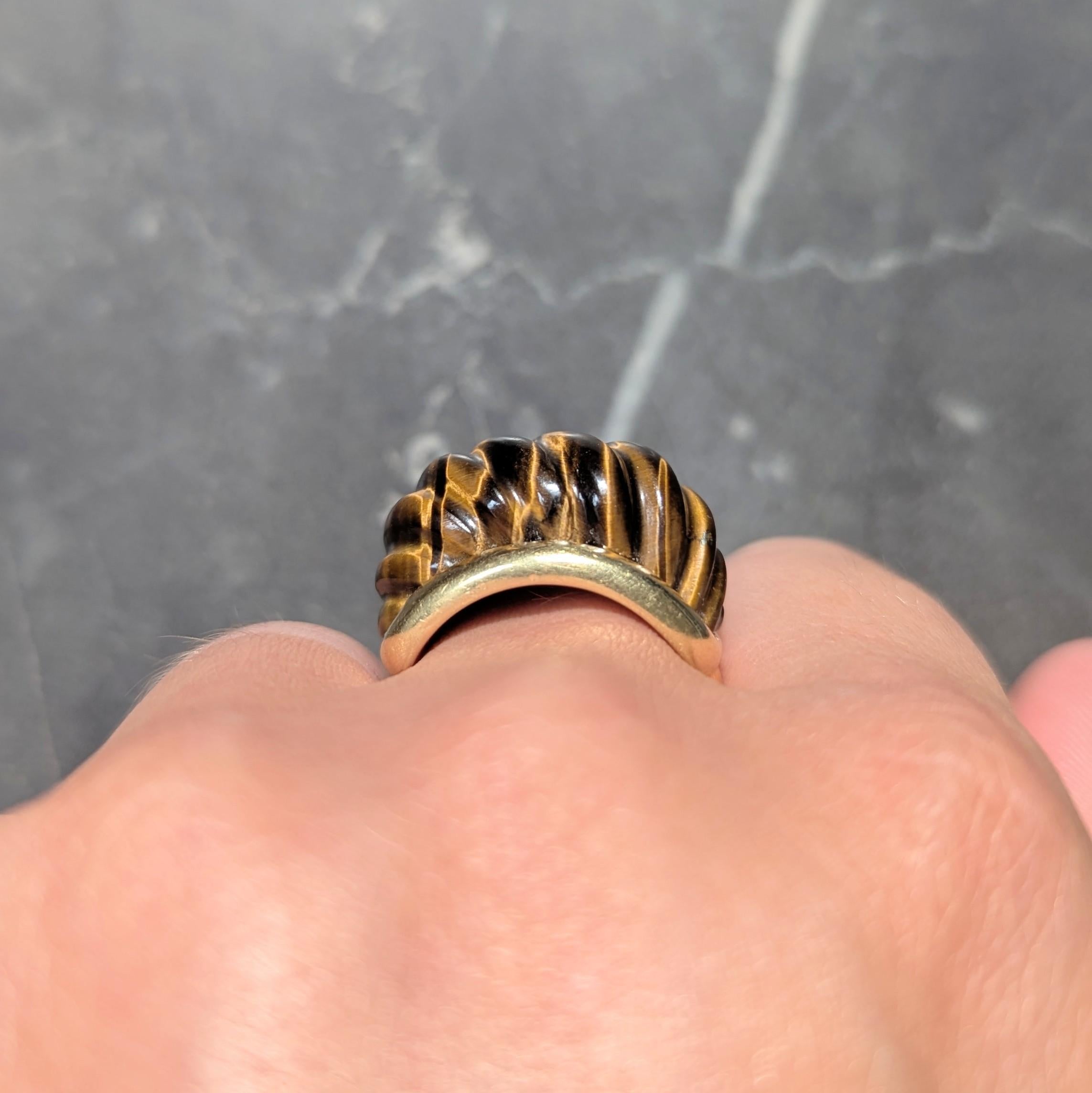 Tiffany & Co. 1970's Tiger's Eye Quartz 18K Gold Vintage Fluted Statement Ring