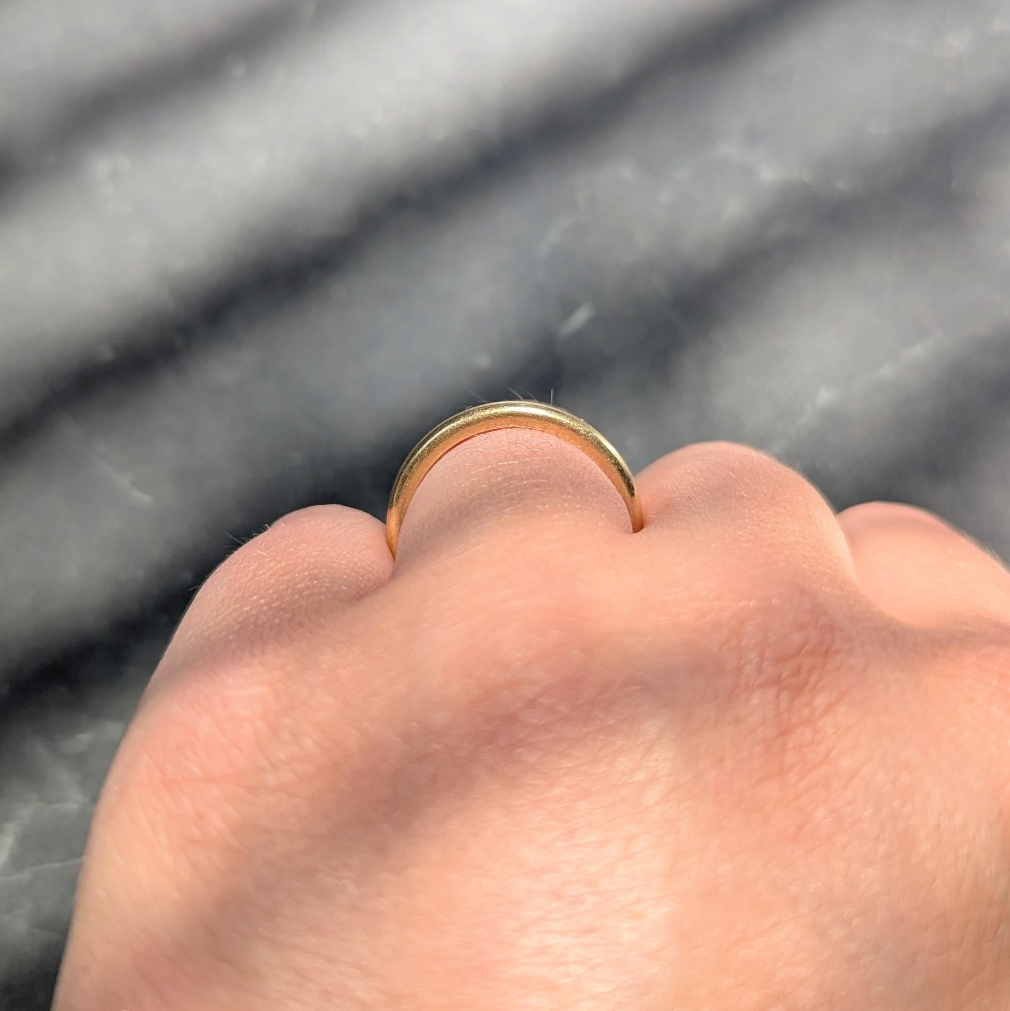 J.R. Wood & Sons Retro 18 Karat Yellow Gold Vintage Wedding Band Ring