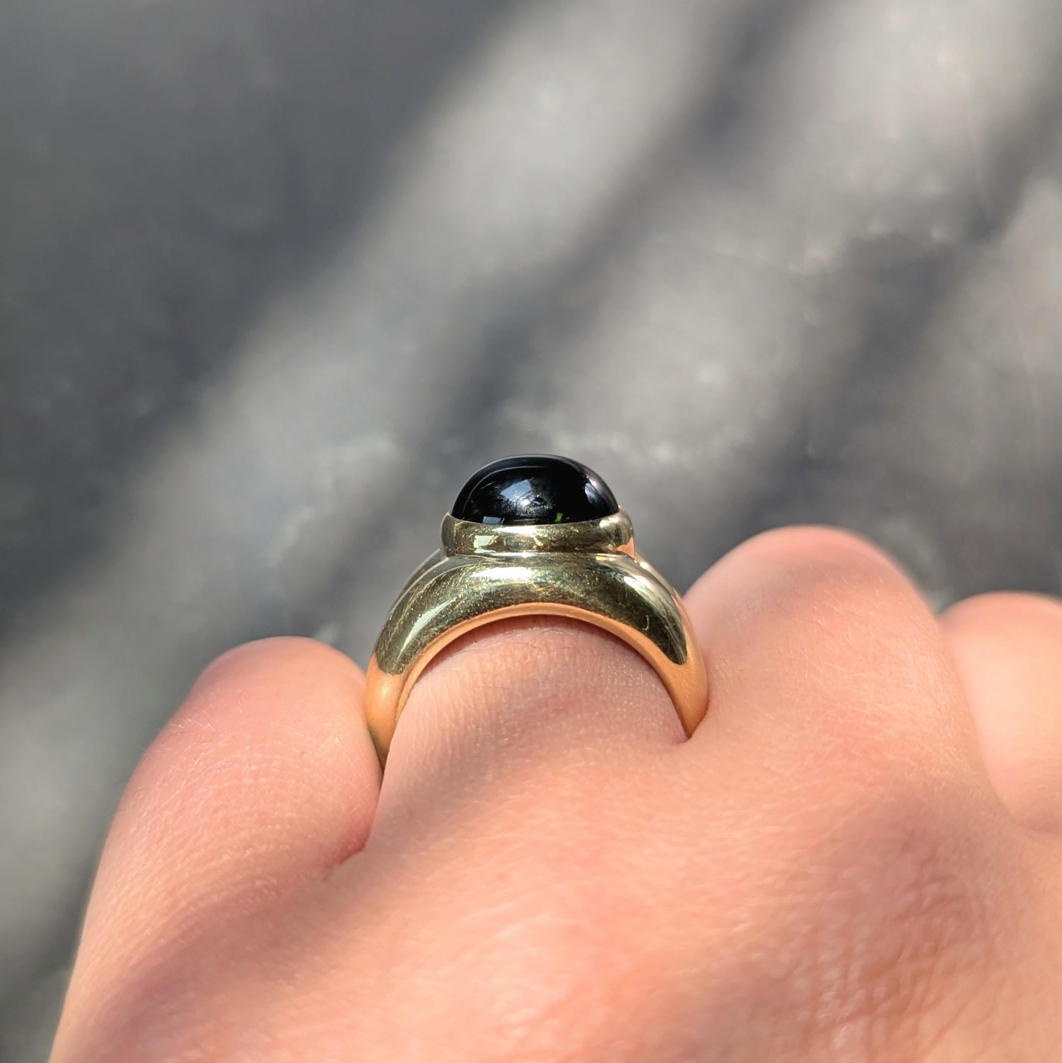 Tiffany & Co. 1980's Tourmaline 18 Karat Yellow Gold Vintage Puffy Bezel Ring