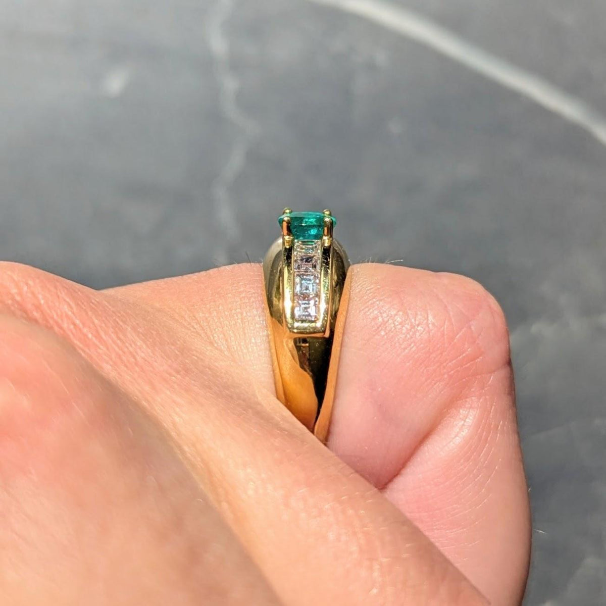 1980's Emerald Diamond 18 Karat Yellow Gold Vintage Gemstone Ring