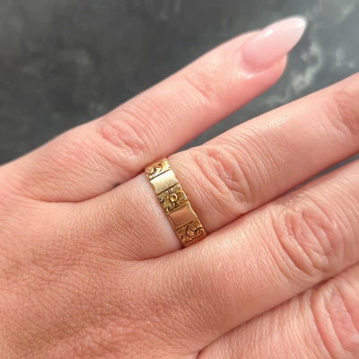 Victorian 18 Karat Rose Gold Antique Orange Blossom Scroll Wedding Band Ring