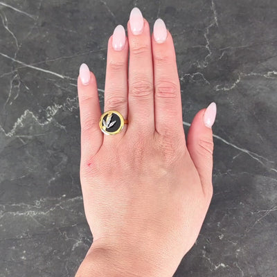 Carrera y Carrera Diamond Onyx 18 Karat Gold Baile de Bambú Signet Bamboo Ring