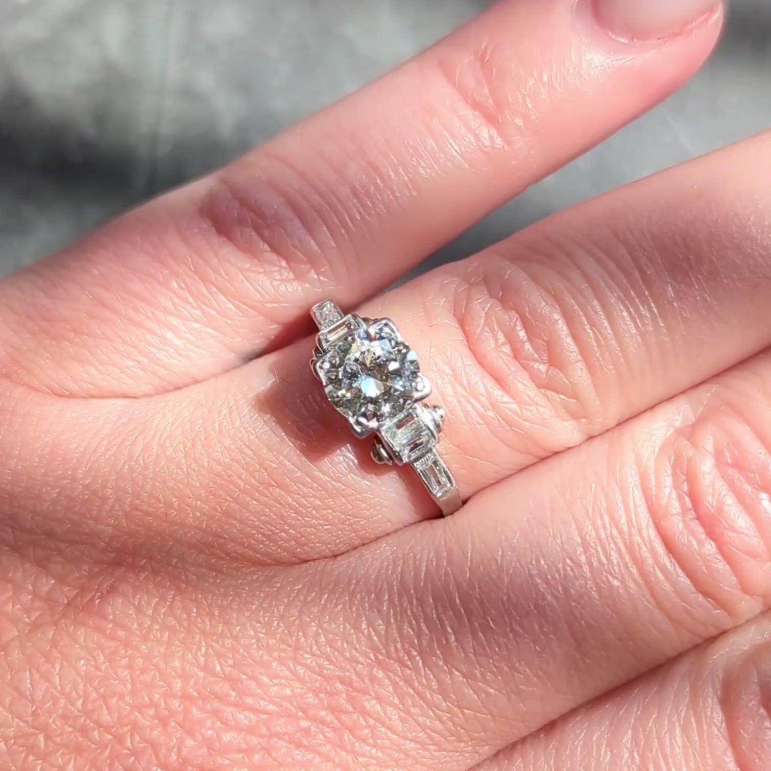 Mid-Century 1.50 CTW Round Diamond Platinum Vintage Column Engagement Ring