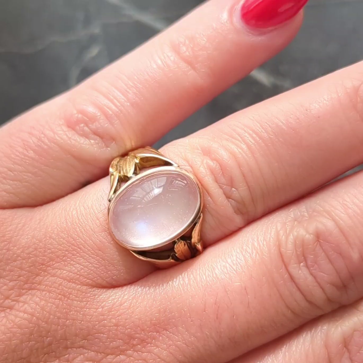 Art Nouveau Moonstone 14 Karat Yellow Gold Antique Foliate Ring