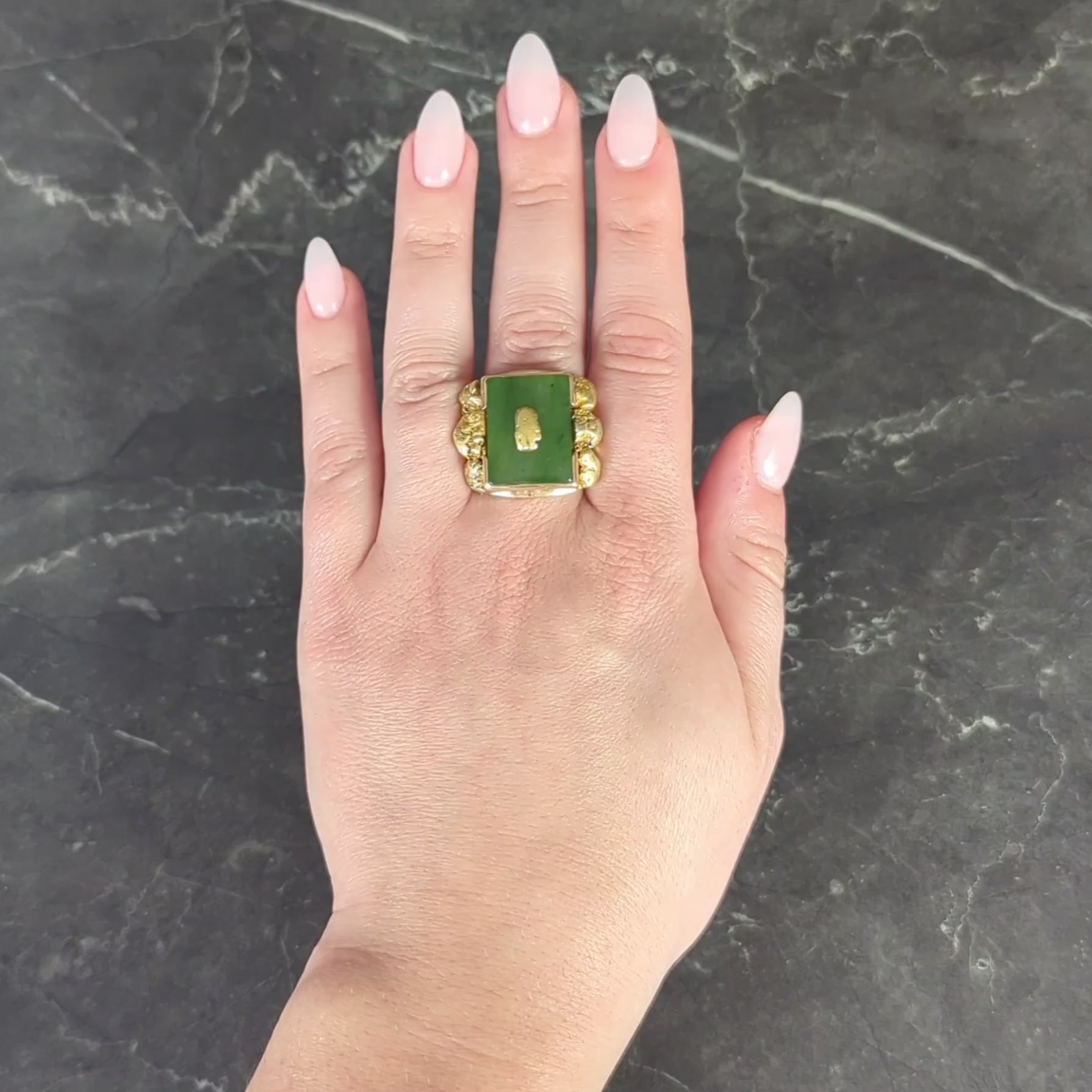 1960's Nephrite Jade 10 Karat Yellow Gold Vintage Nugget Signet Ring