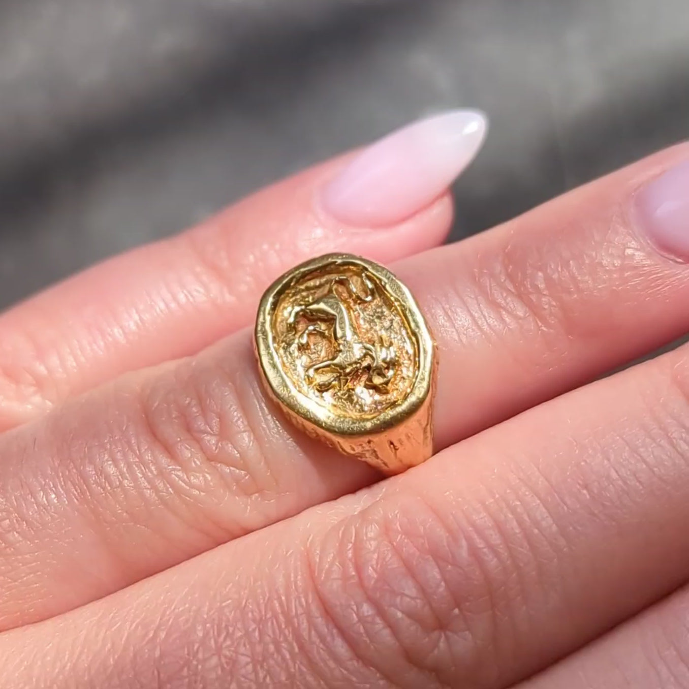 Tiffany & Co. 1960's 18 Karat Yellow Gold Vintage Lion Signet Ring