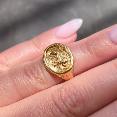 Tiffany & Co. 1960's 18 Karat Yellow Gold Vintage Lion Signet Ring