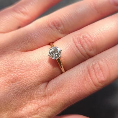 1980's 1.00 CTW Diamond 14K Gold Platinum Vintage Solitaire Engagement Ring