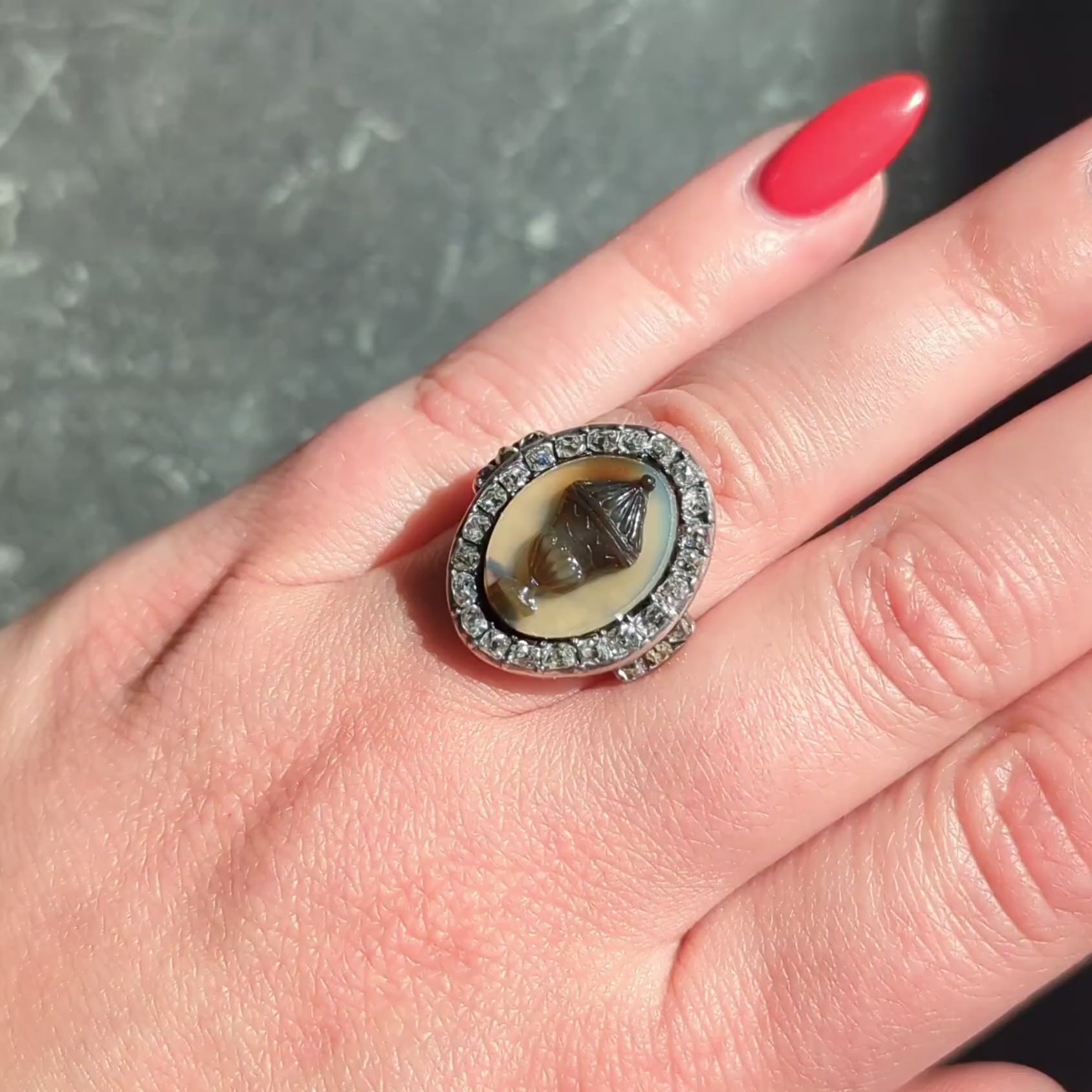 Georgian Diamond Agate 18K Yellow Gold Silver Antique Urn Cameo Mourning Ring