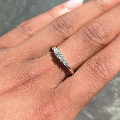 Contemporary Round Brilliant Diamond 14 Karat White Gold Five Stone Band Ring