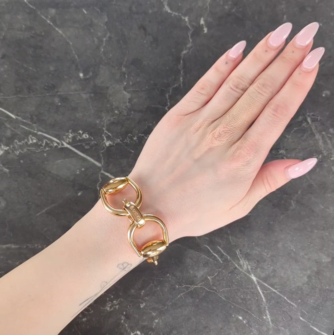 Gucci 18 Karat Yellow Gold Vintage Horsebit Link Bracelet