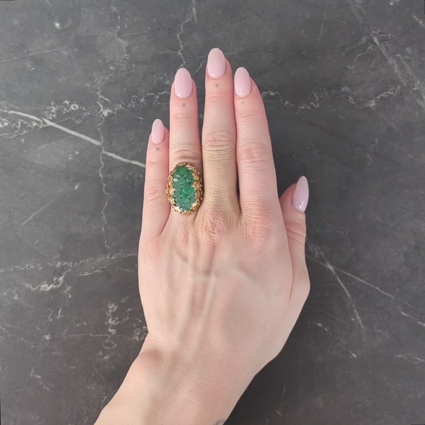 Arts & Crafts Jade 14 Karat Yellow Gold Antique Ivy Fruit Flower Signet Ring