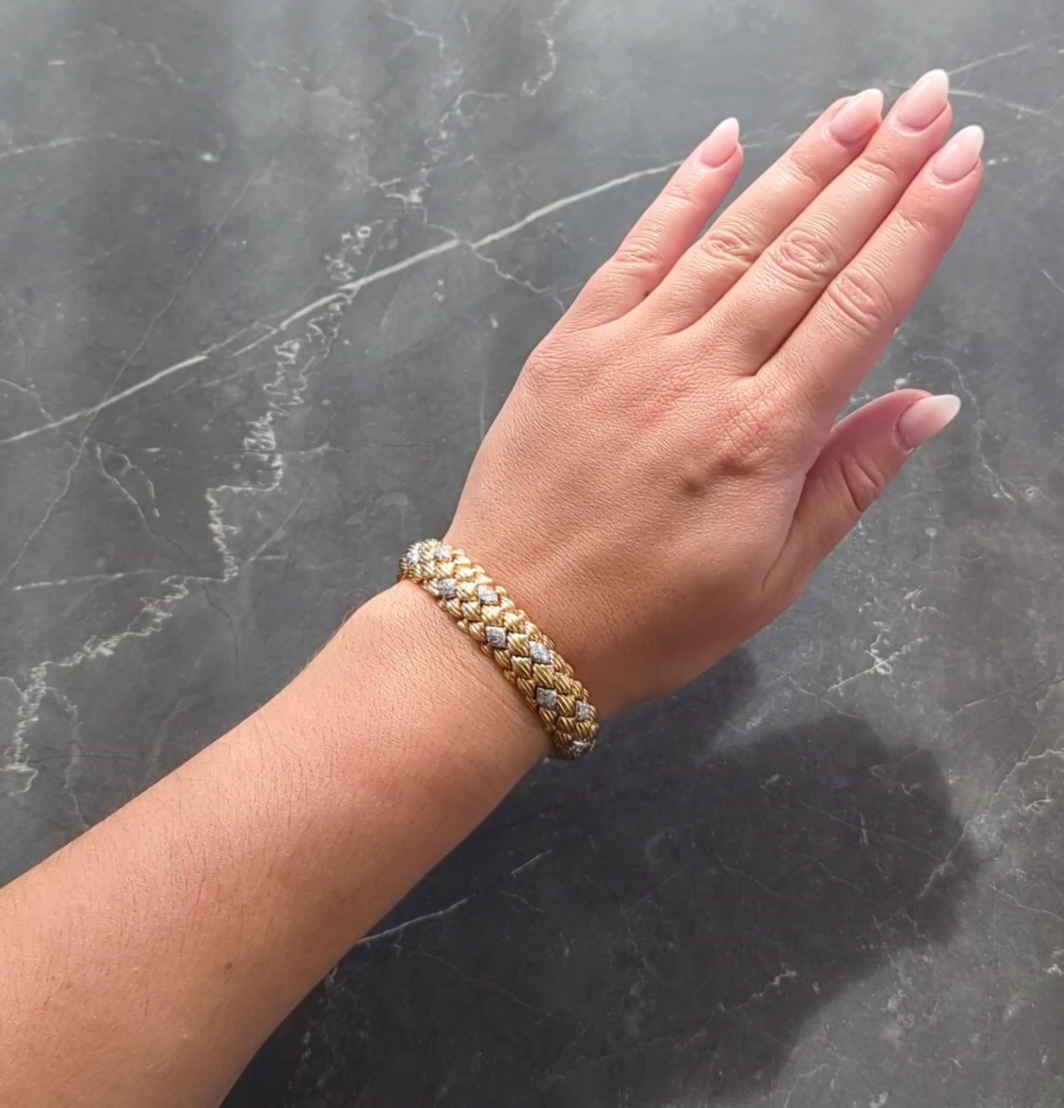 David Webb 1980's Diamond Platinum 18 Karat Gold Vintage Harlequin Bracelet