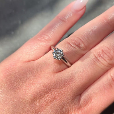 Tiffany & Co. Round Brilliant Cut Diamond Platinum Solitaire Engagement Ring GIA