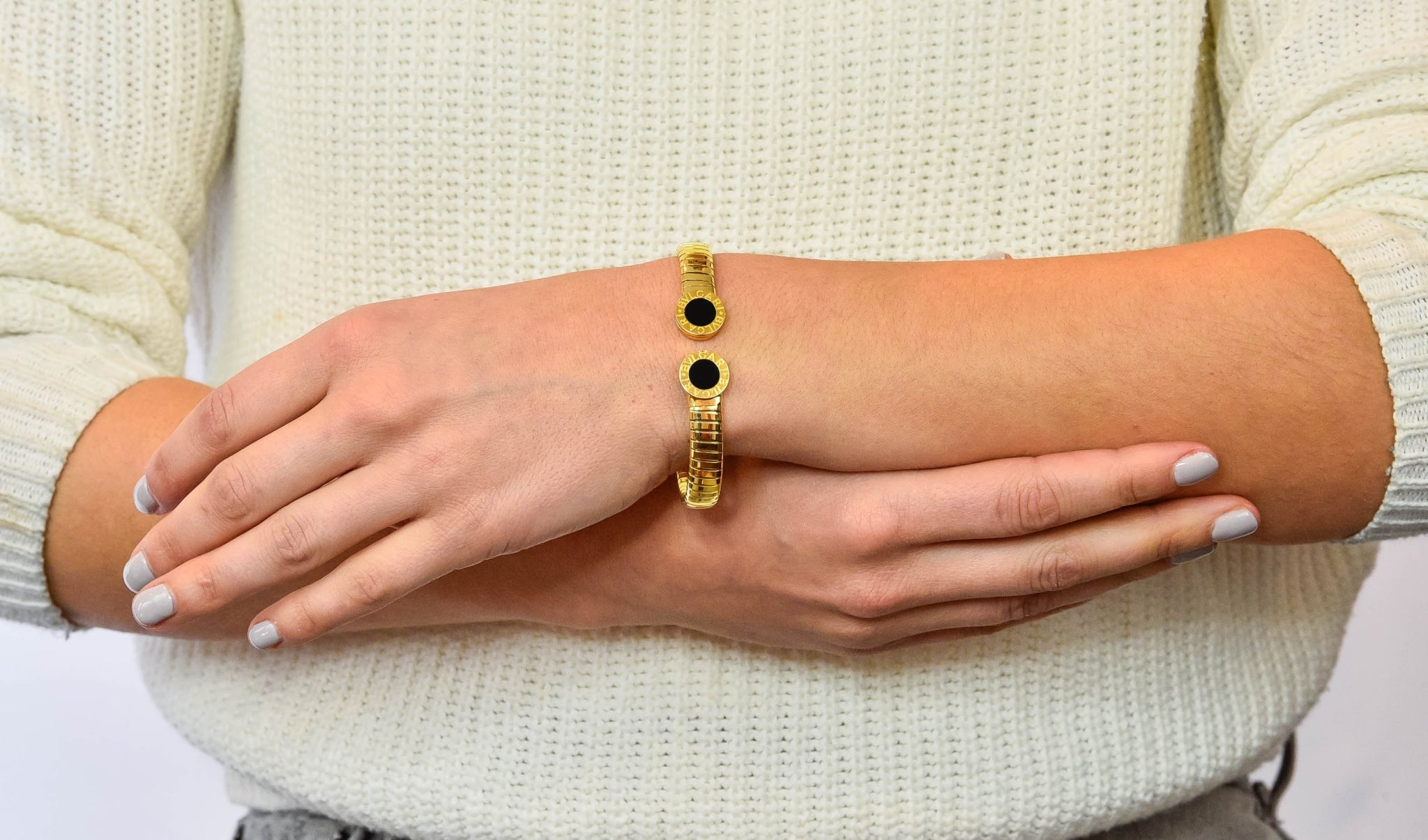 1980 Bulgari Tubogas 18 Karat Gold Black Onyx Bracelet - Wilson's Estate Jewelry