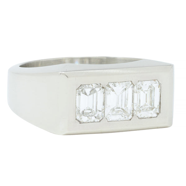 Mid-Century 1.50 CTW Diamond 18 Karat White Gold Unisex Vintage Band Ring