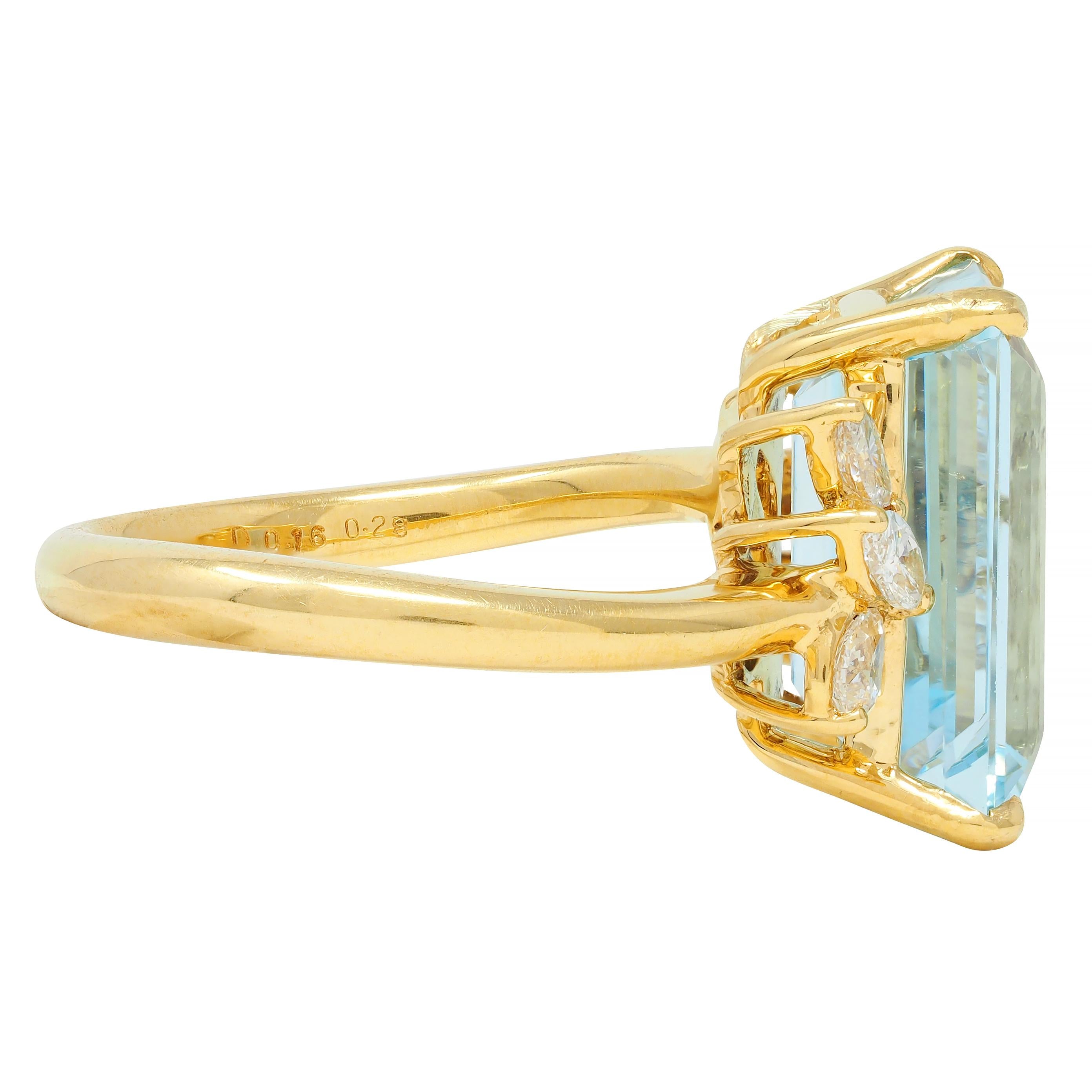 Contemporary 7.27 CTW Aquamarine Diamond 18 Karat Yellow Gold Cocktail Ring