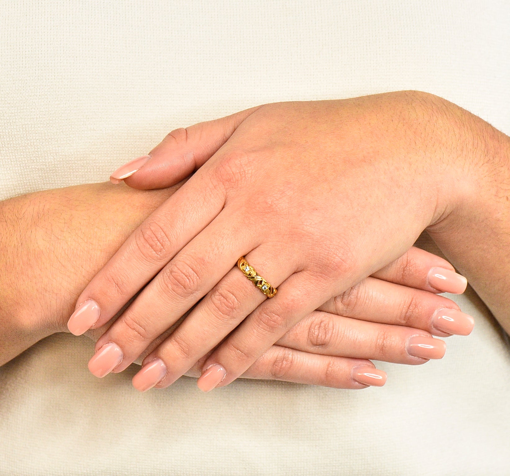 Jabel Diamond 14 Karat Gold Dogwood Flower Band Ring ContemporaryRing - Wilson's Estate Jewelry