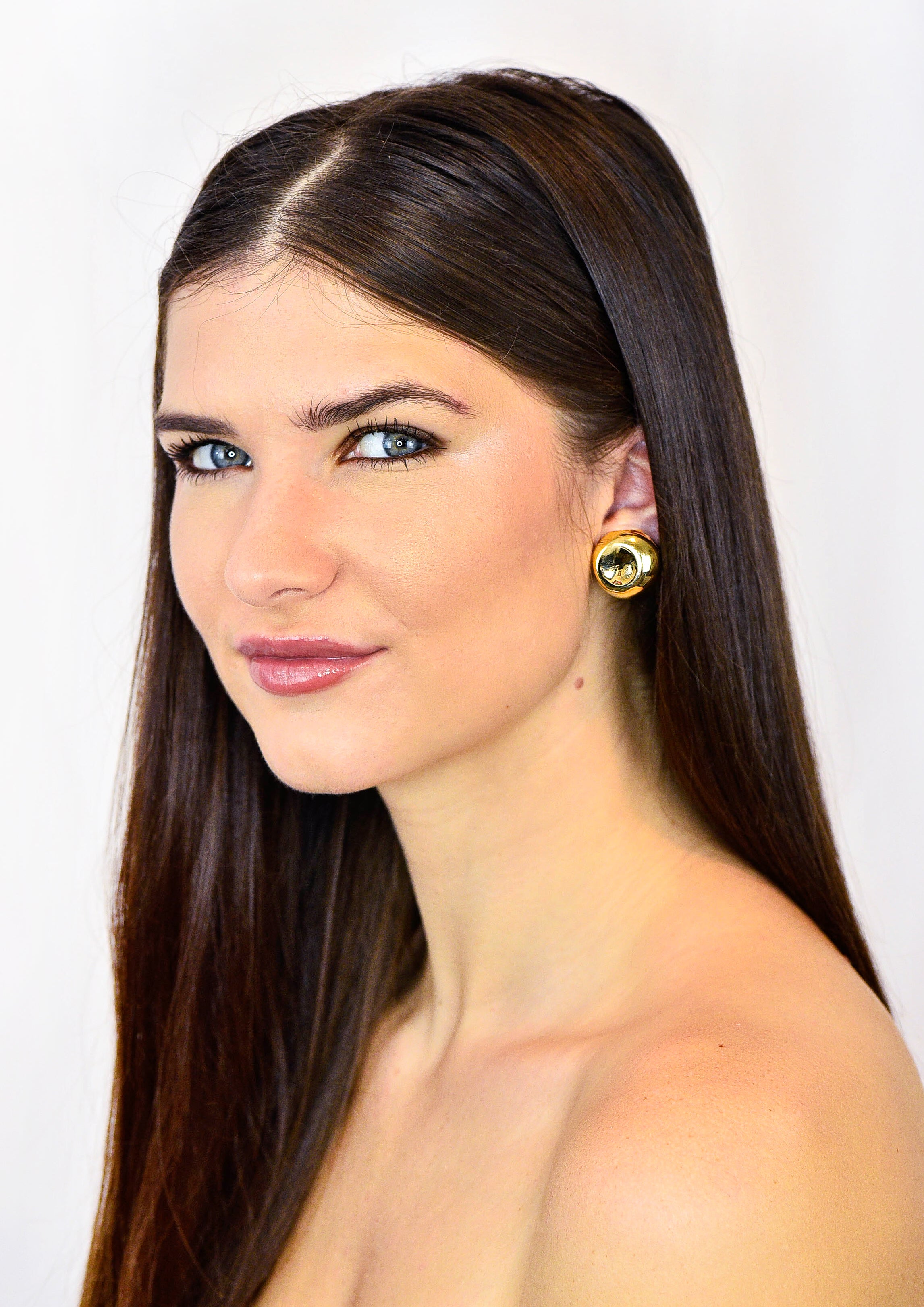 Elsa Peretti Tiffany & Co. Vintage 18 Karat Gold Bean Ear-Clip EarringsEarrings - Wilson's Estate Jewelry