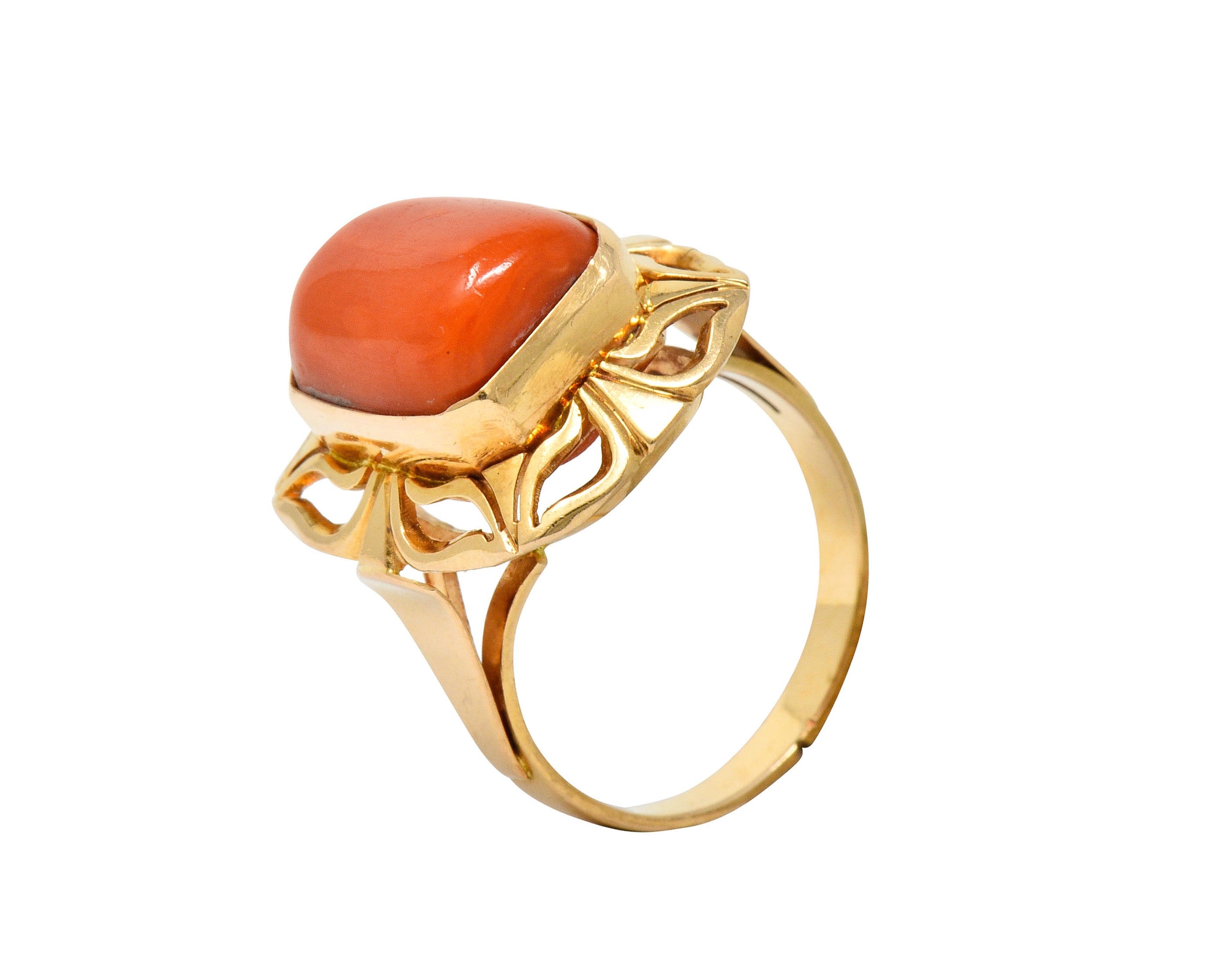 Retro Coral Cabochon 14 Karat Gold Floral Statement RingRing - Wilson's Estate Jewelry