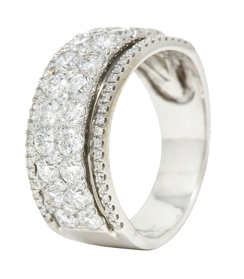 Contemporary 2.50 CTW Diamond 18 Karat White Gold Unisex Band RingRing - Wilson's Estate Jewelry