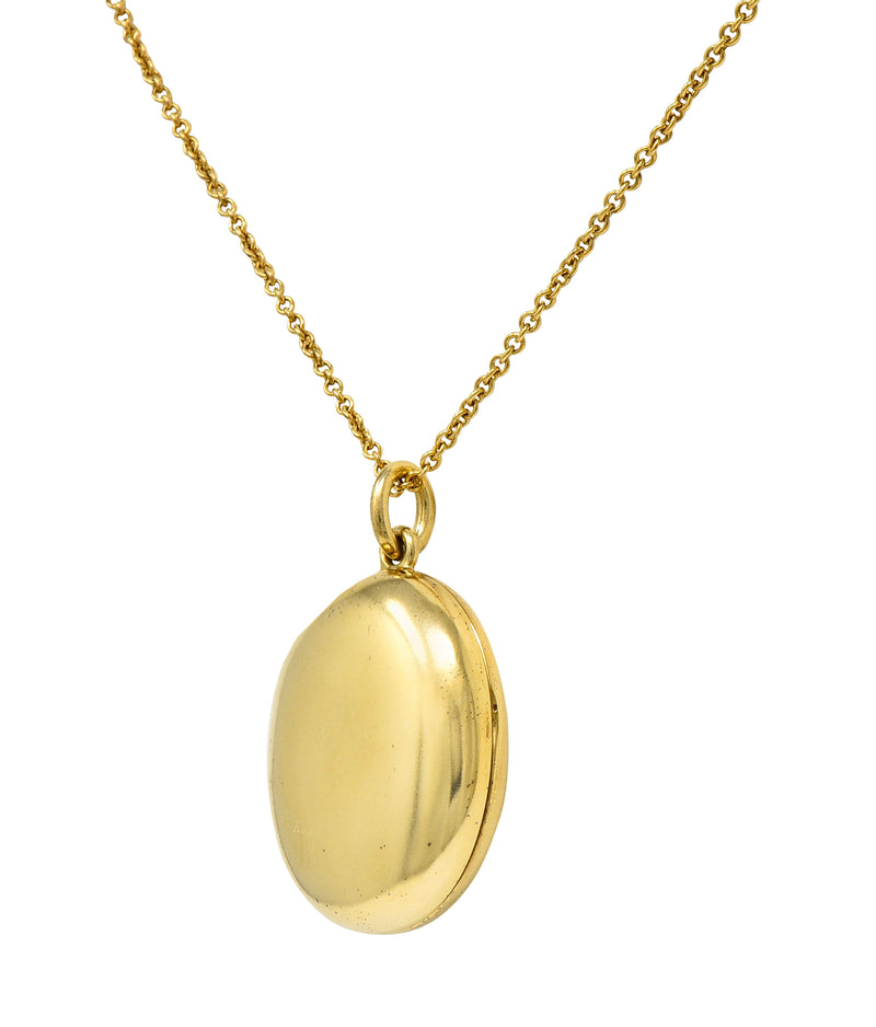 Classic Gold Locket Pendant in Yellow Gold