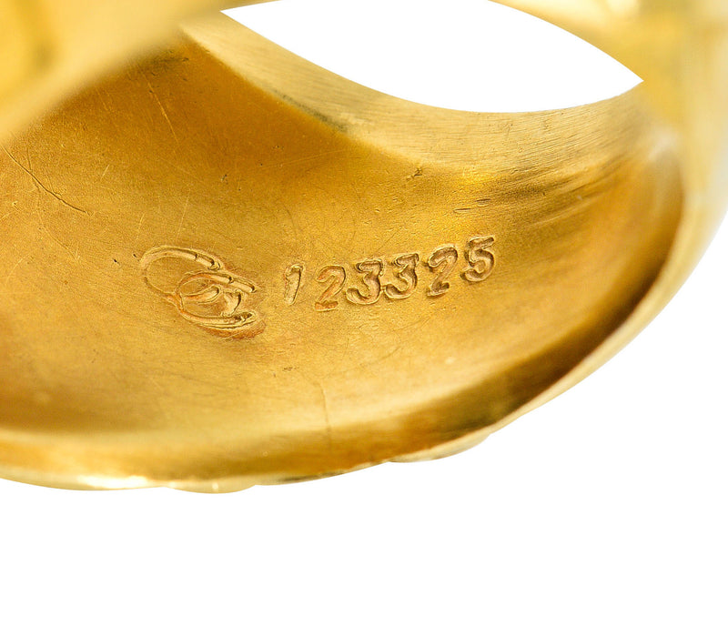 Carrera Y Carrera Onyx Agate 18 Karat Gold Atlas Unisex Signet RingRing - Wilson's Estate Jewelry