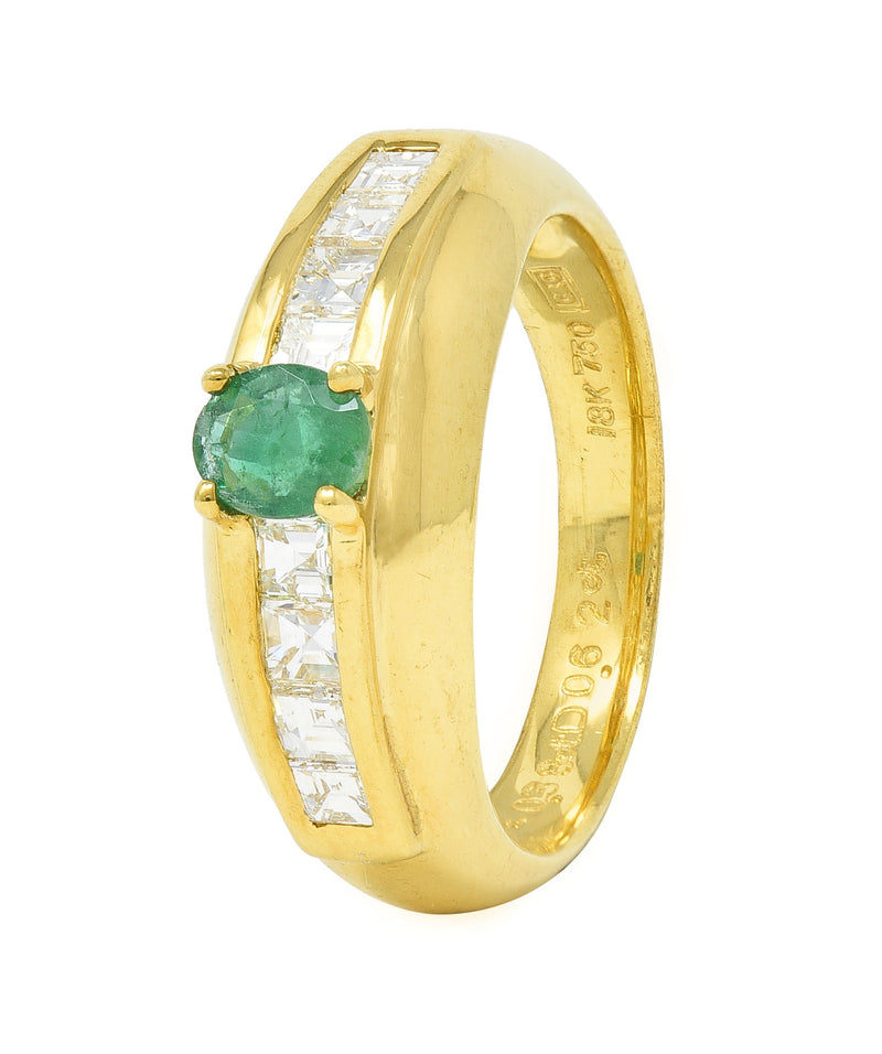 1980's 1.00 CTW Emerald Diamond 18 Karat Yellow Gold Vintage Gemstone Ring