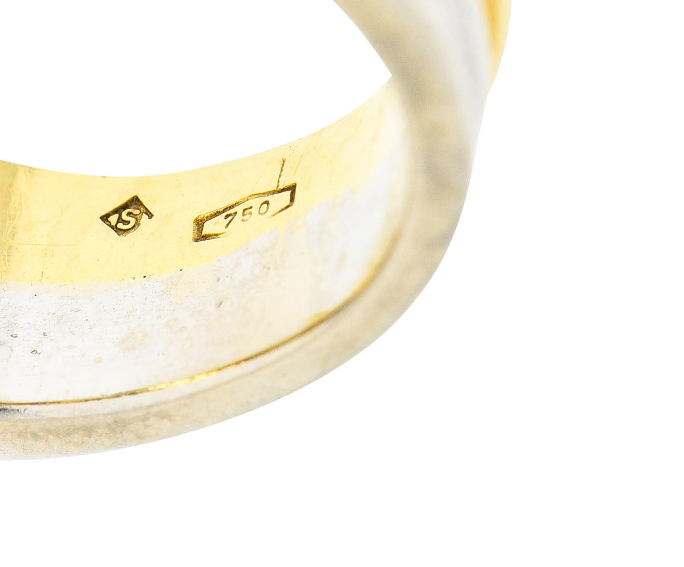 H. Stern Onyx 0.75 CTW Diamond 18 Karat Two-Tone Band RingRing - Wilson's Estate Jewelry